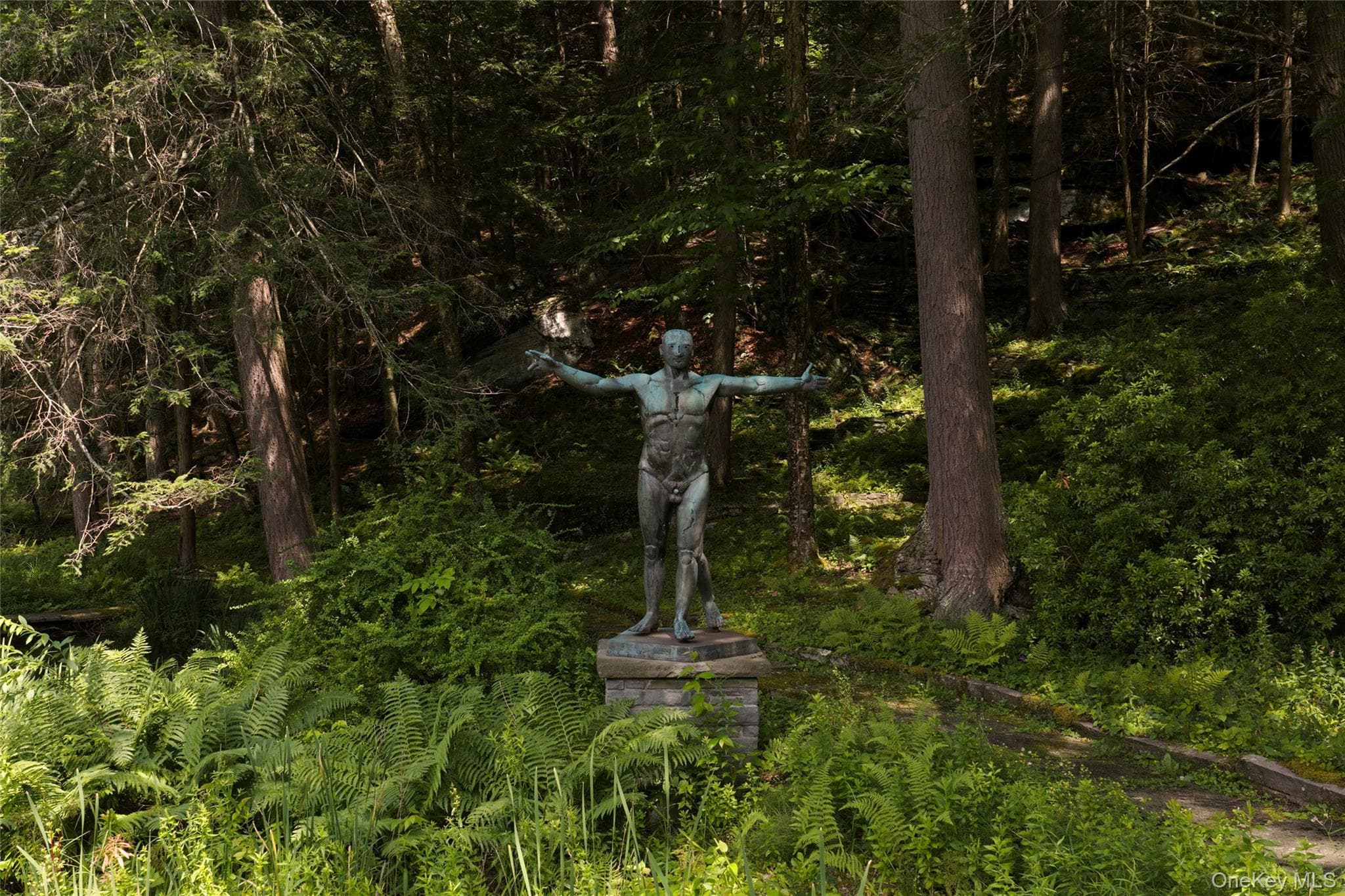 390 Erpf Road thumbnail 30