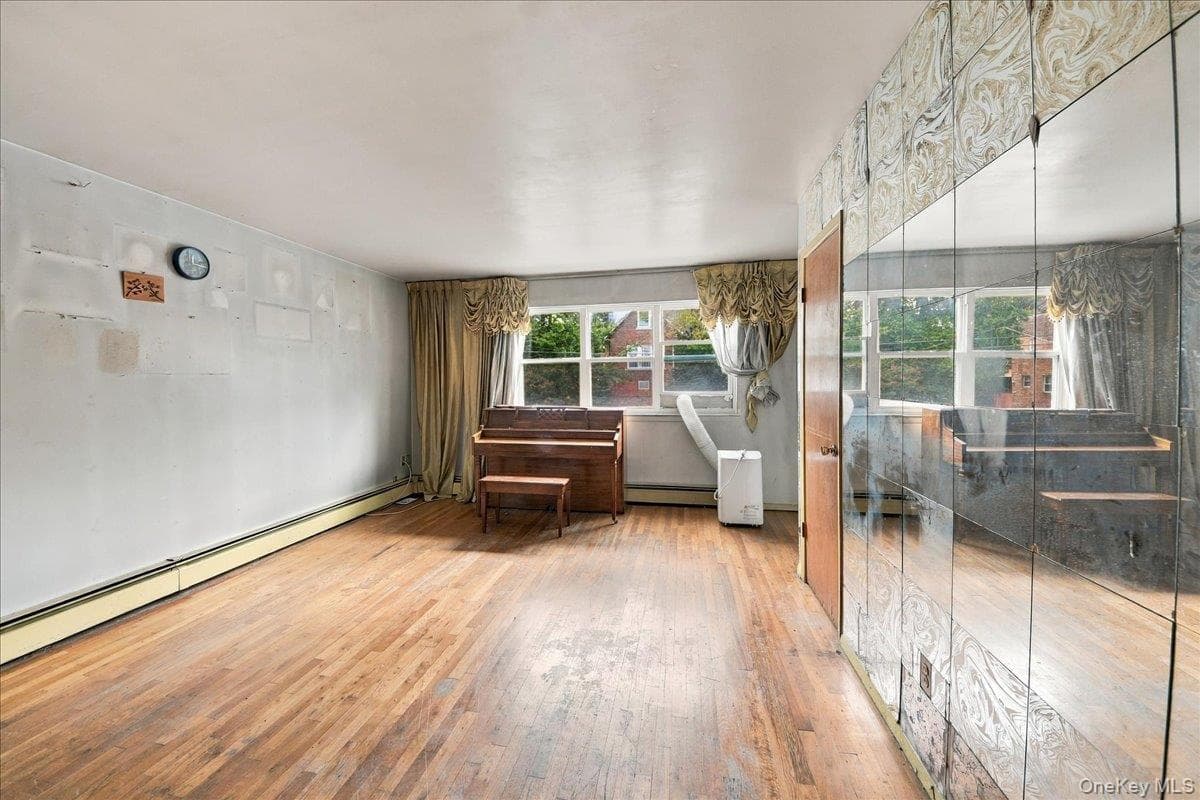 433 Howe Avenue Unit: A thumbnail 10