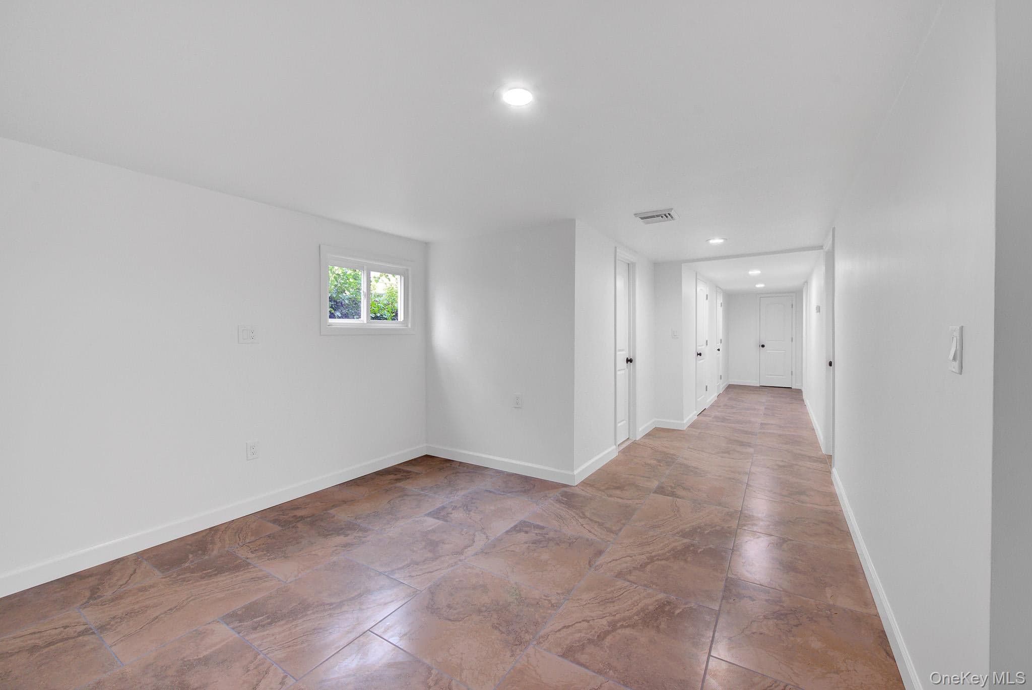 77 Roquette Avenue thumbnail 28