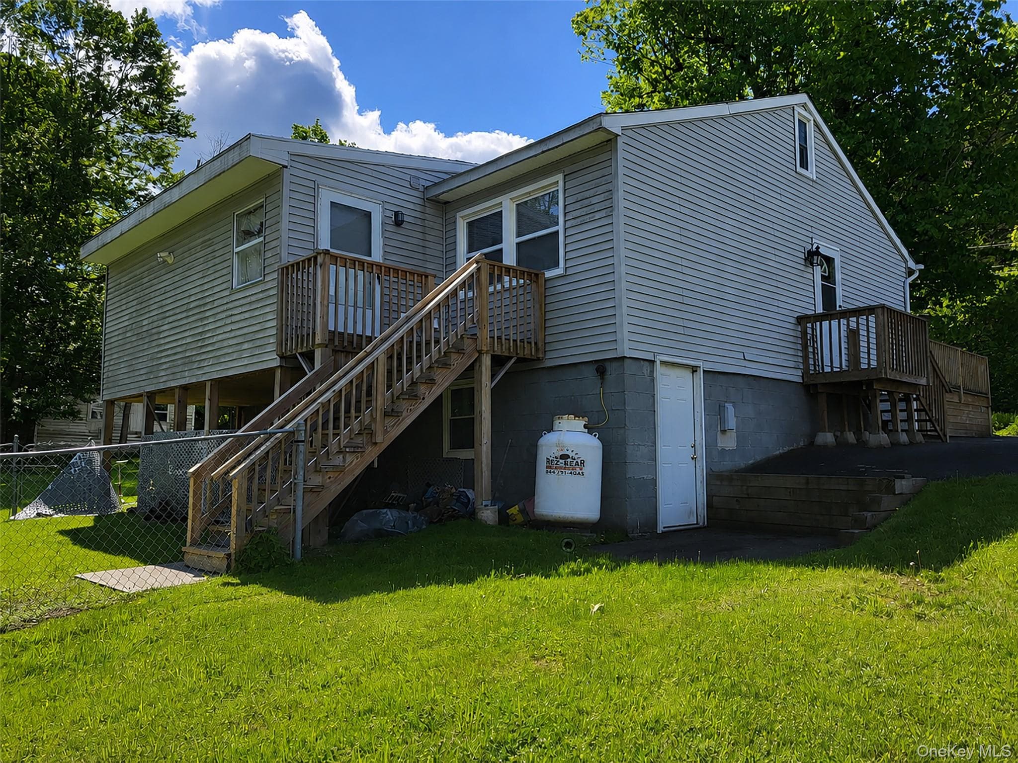 286 Dingle Daisy Road thumbnail 3
