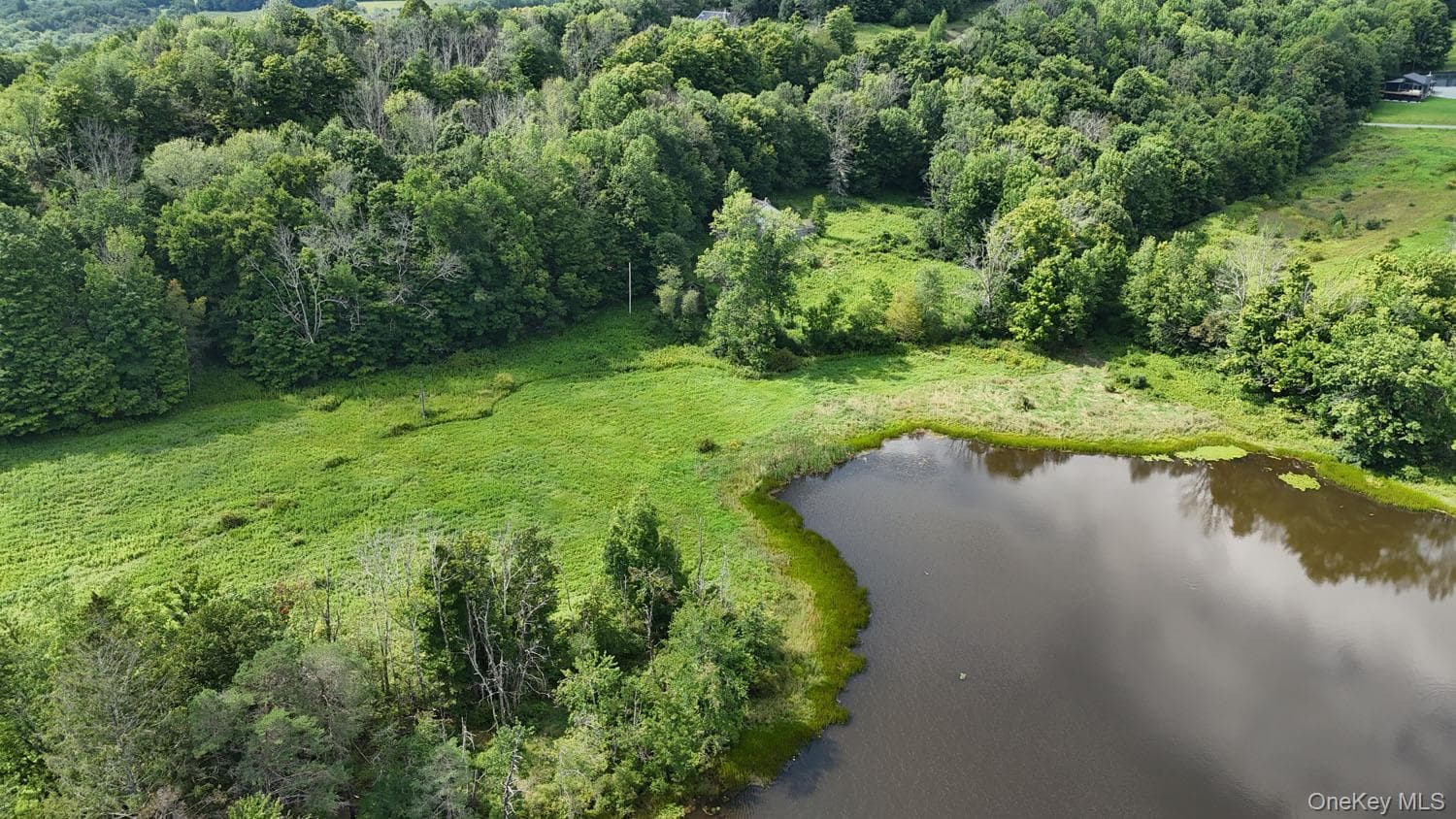 Waterfront Lot 14 Meadow Lane thumbnail 9