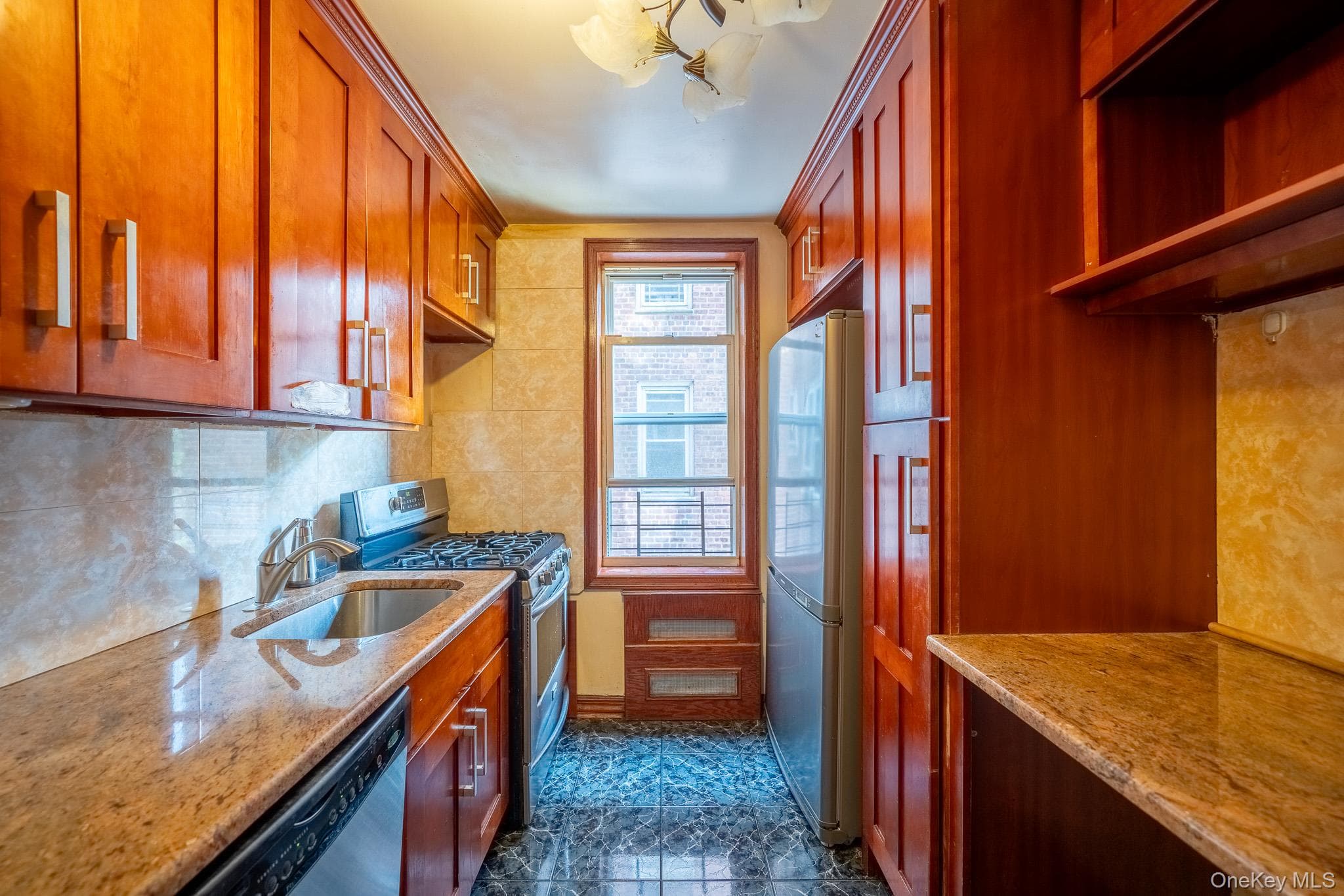 62-59 108th Street Unit: 4N thumbnail 5