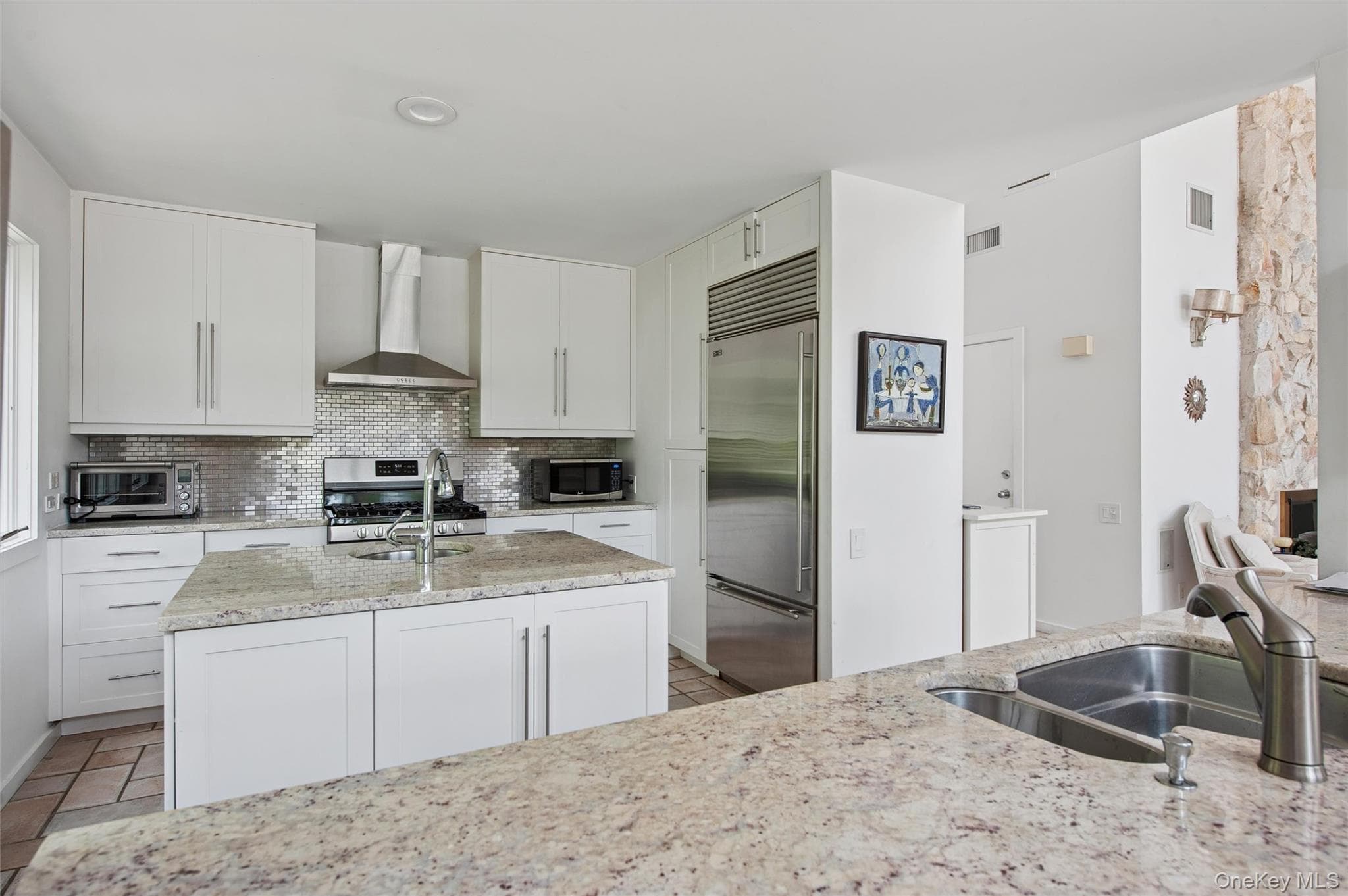 251 Sebonac Road thumbnail 6