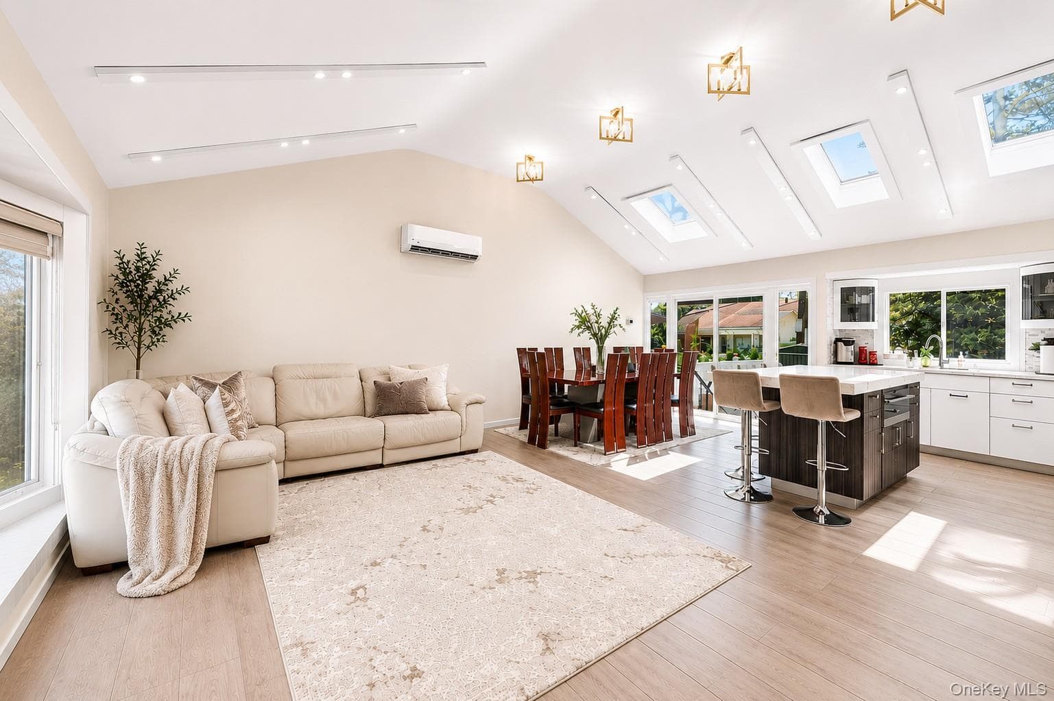 871 Kilmer Lane thumbnail 11