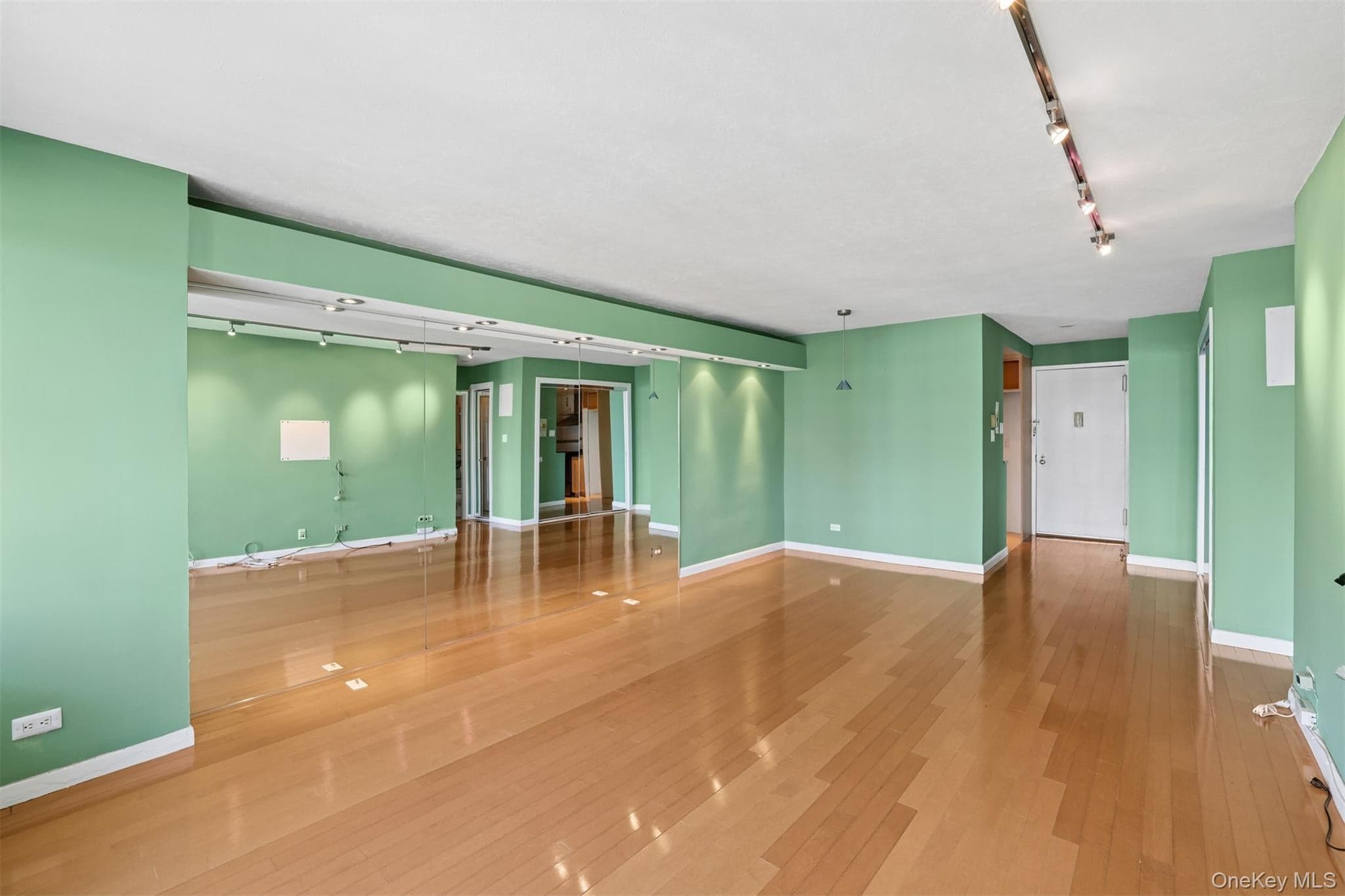 18-15 215th Street Unit: 15L thumbnail 6