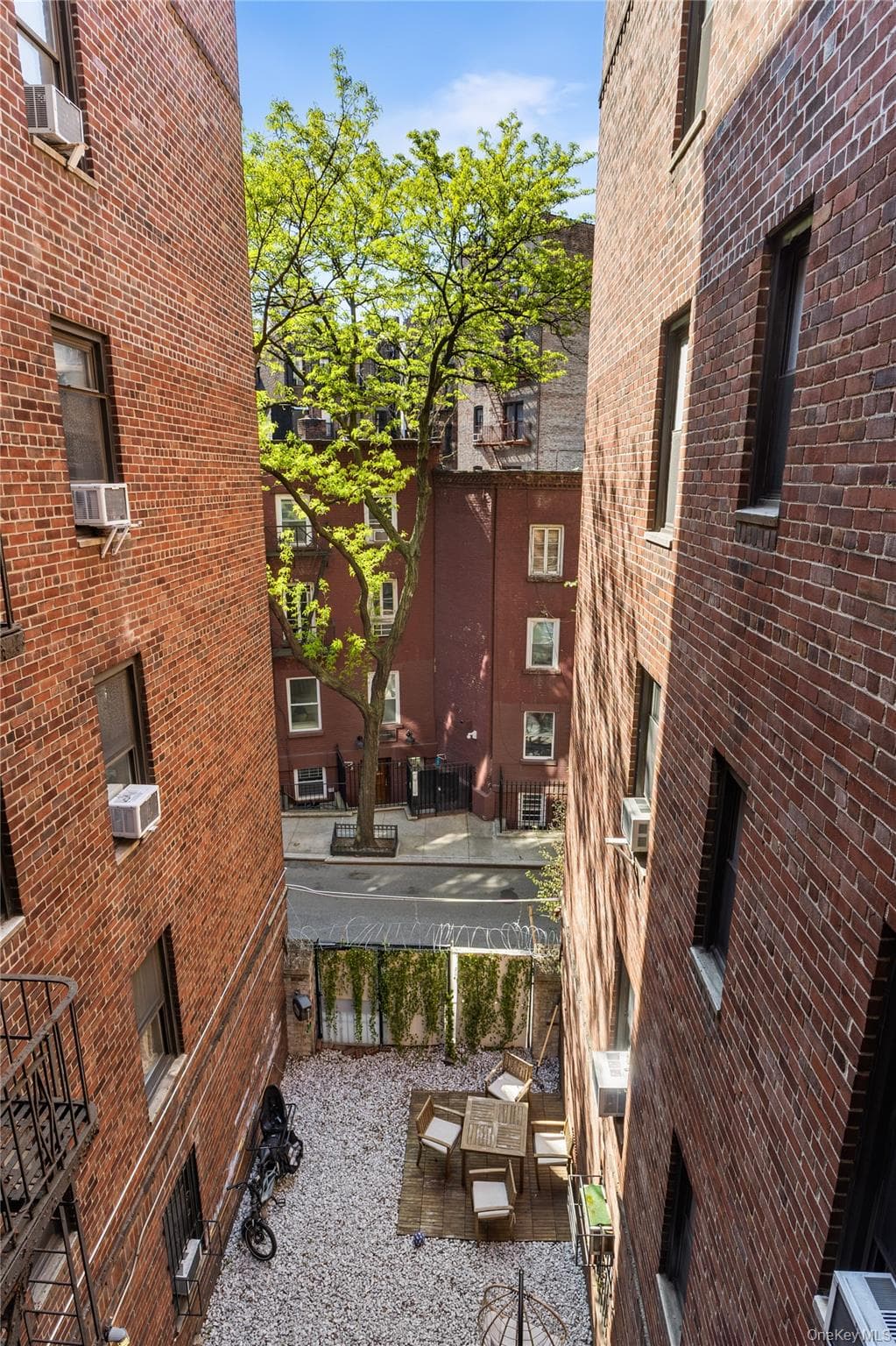 290 Sixth Avenue Unit: 4E thumbnail 14