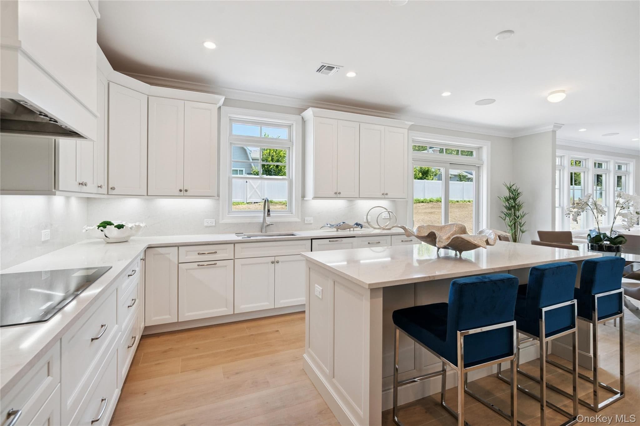 44 Plainview Road thumbnail 15