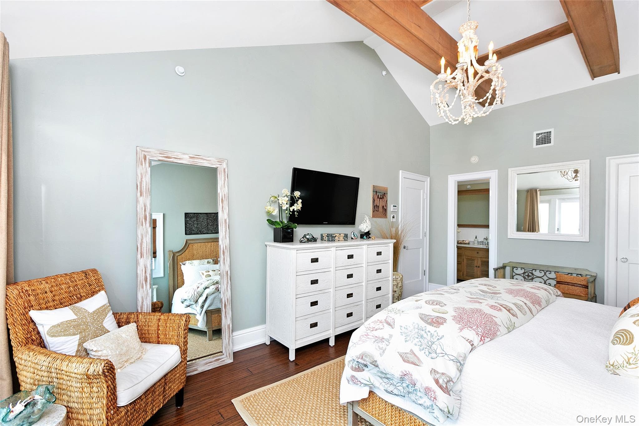 879 Oceanfront thumbnail 29