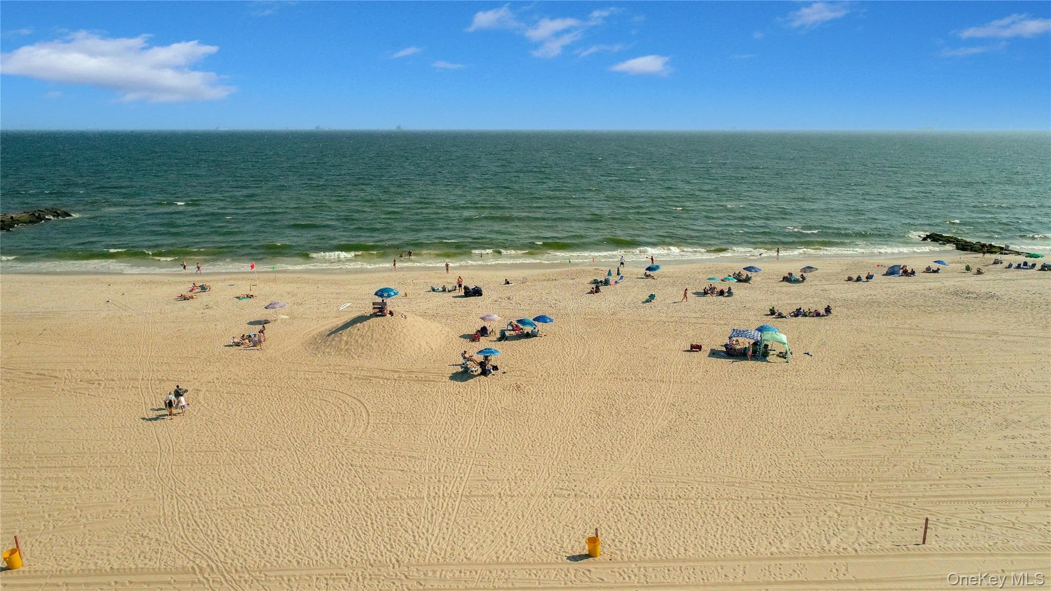 879 Oceanfront thumbnail 42