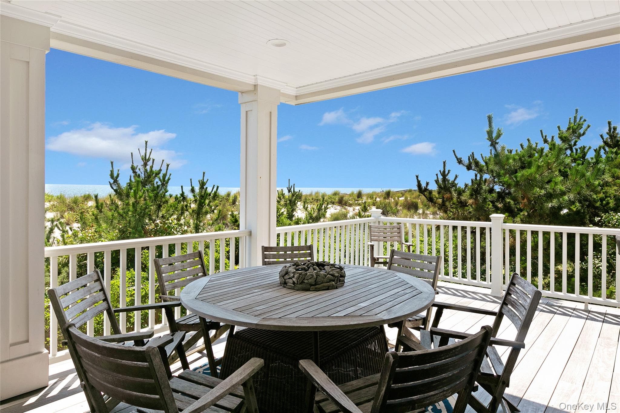 879 Oceanfront thumbnail 24