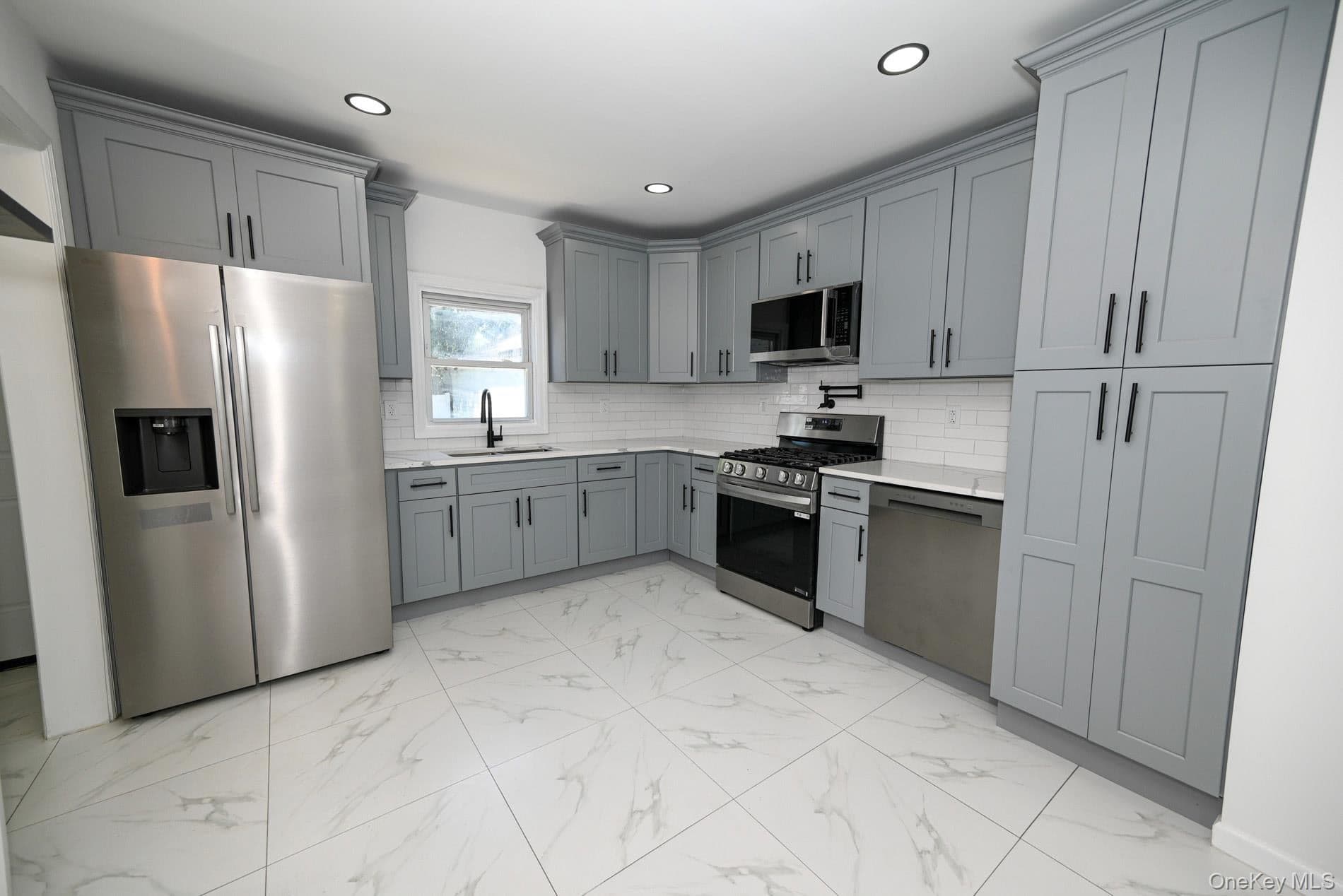 55 Hartwell Place thumbnail 7