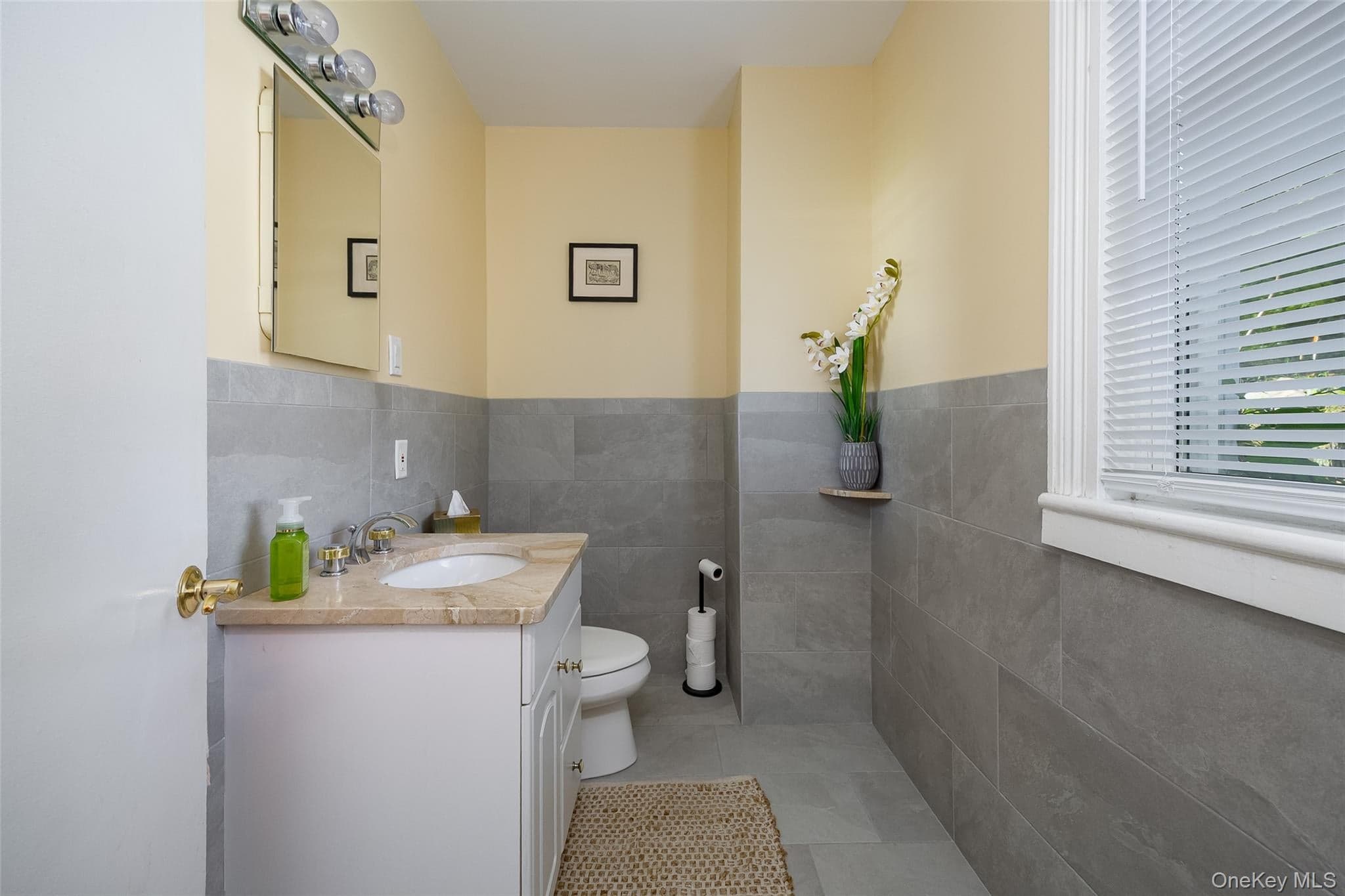 125 Vineyard Avenue thumbnail 16