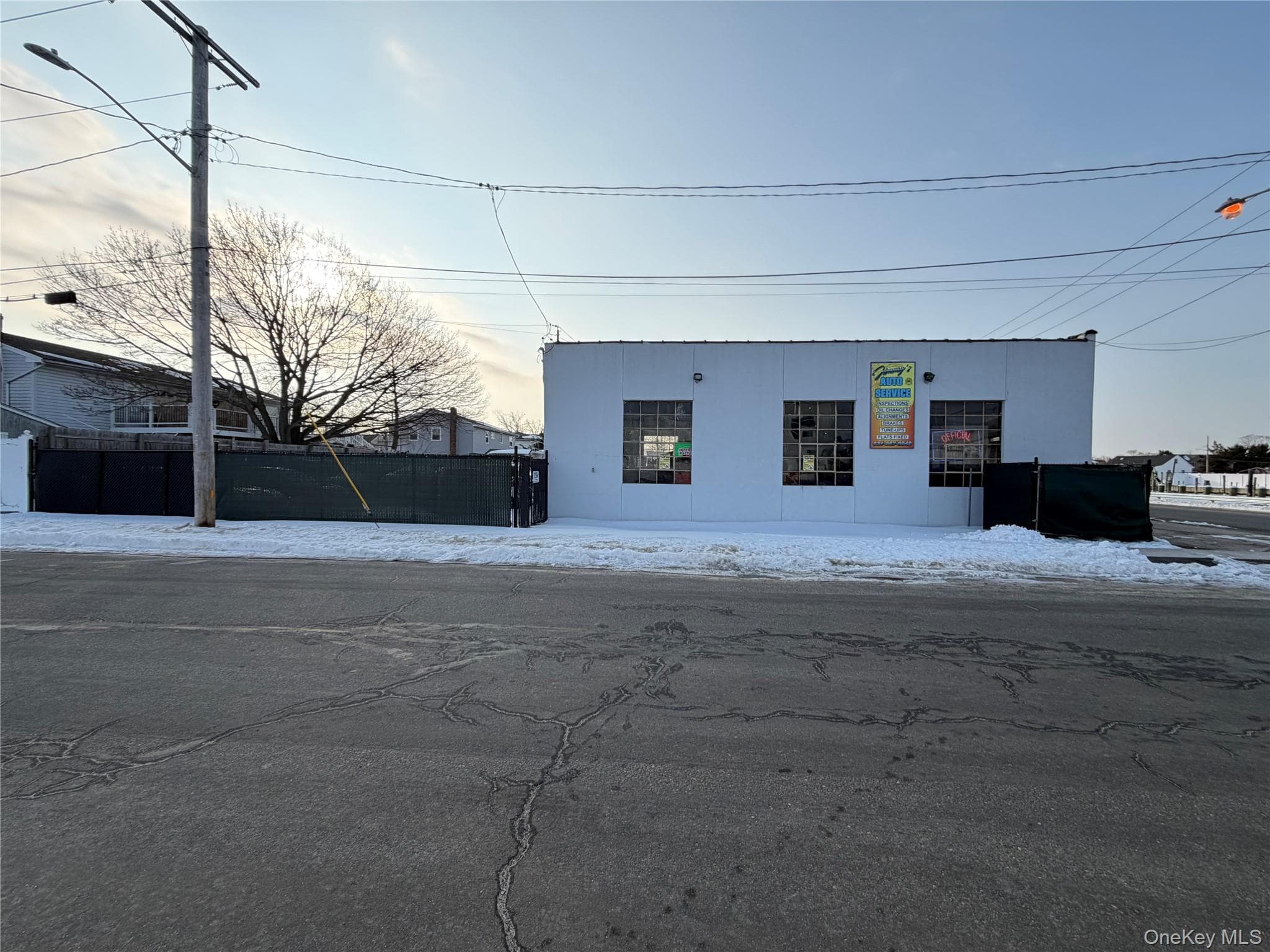 620 Shore Road thumbnail 3