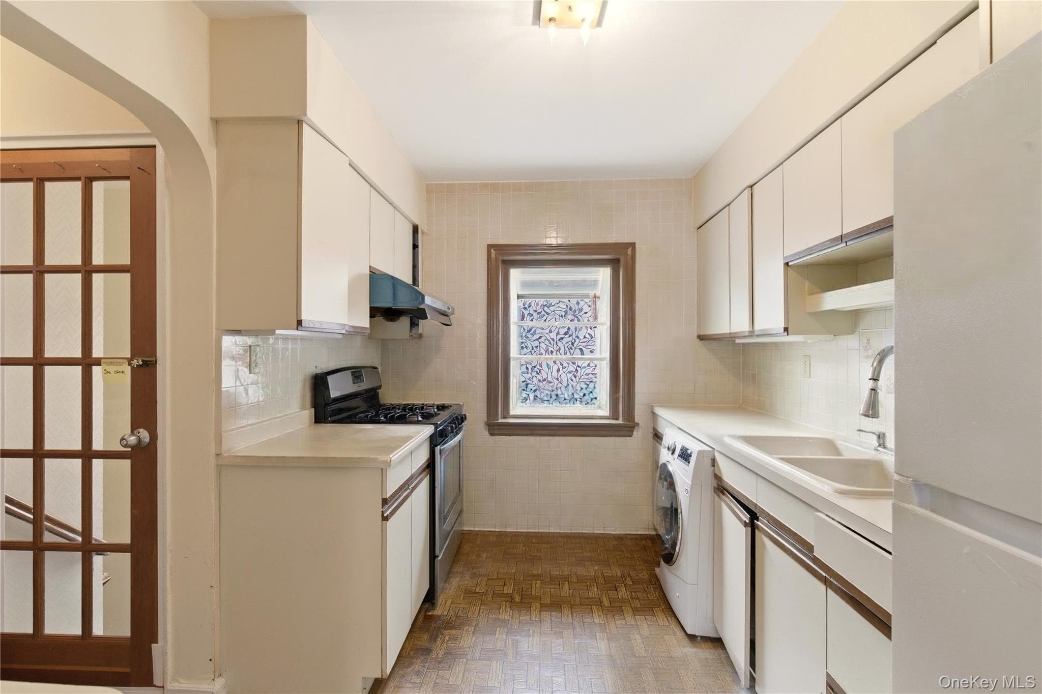 56-20 217th Street thumbnail 19