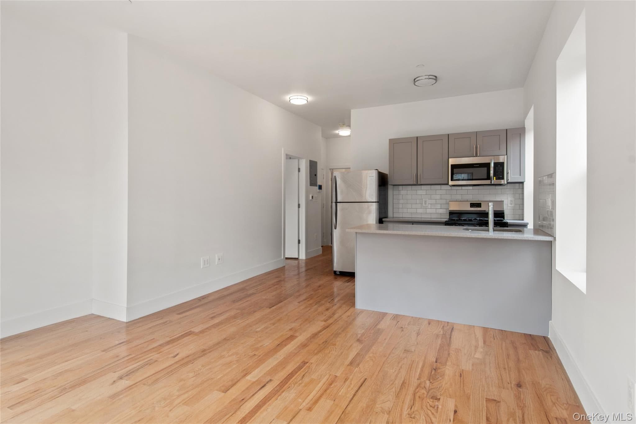 1845 Andrews Avenue thumbnail 26