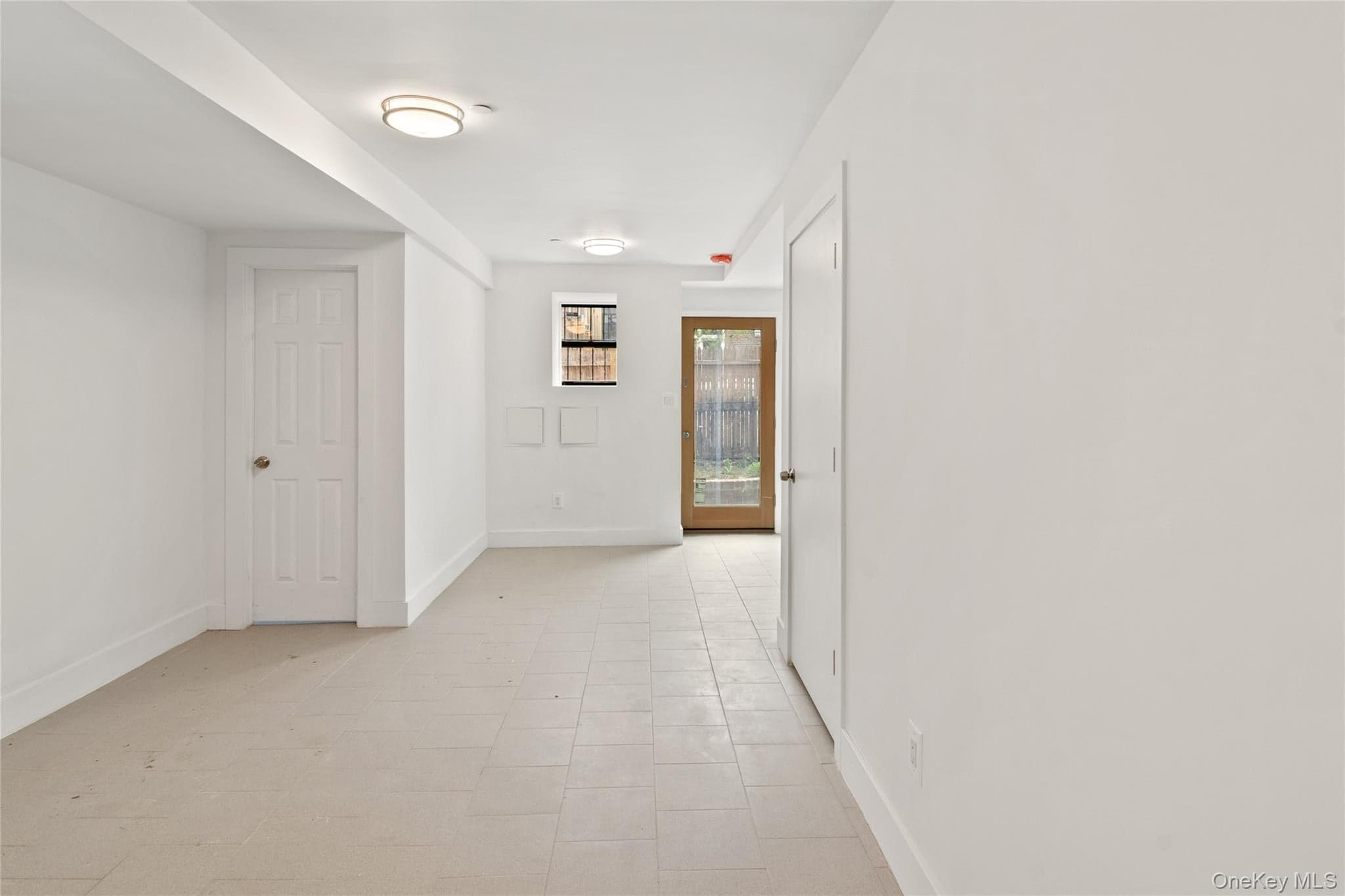 1845 Andrews Avenue thumbnail 35