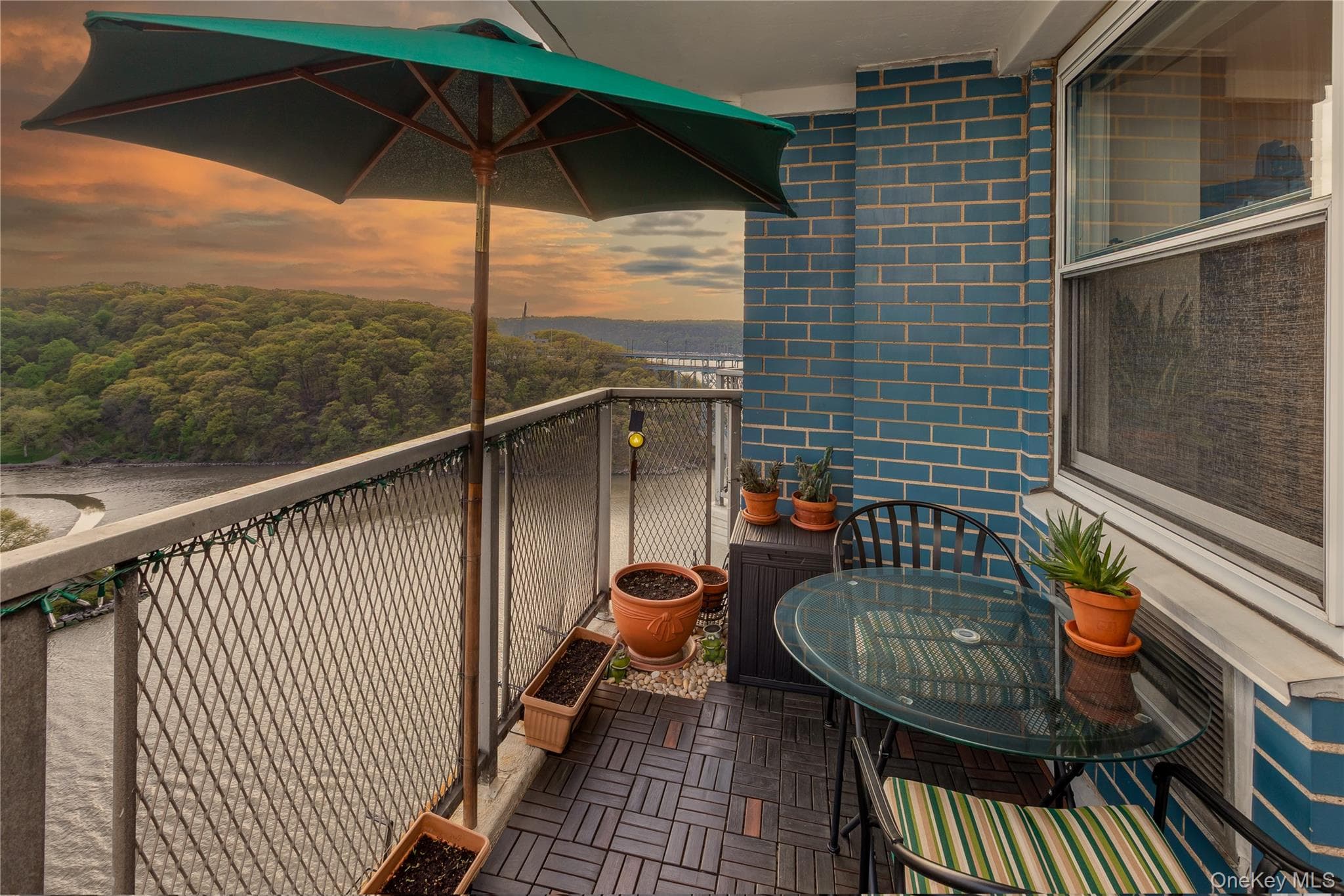 2400 Johnson Avenue Unit: 12F thumbnail 4