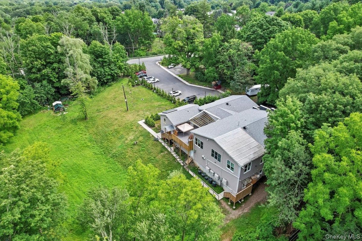 43 Freeland Street thumbnail 12