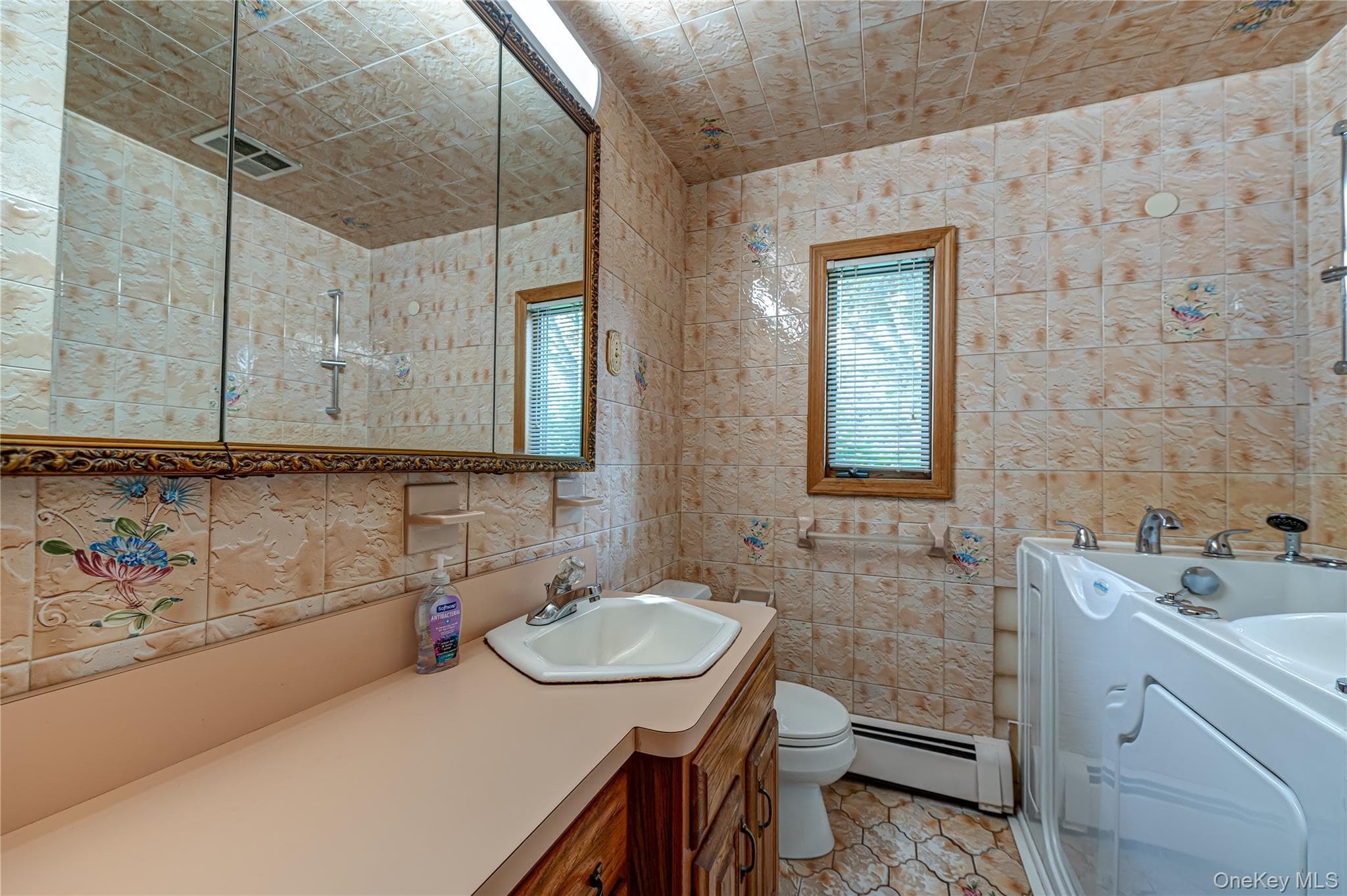 3986 Maplewood Drive thumbnail 11