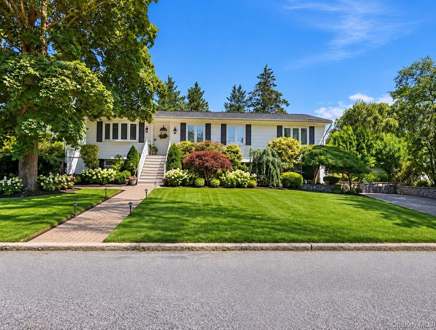 9 Starr Street, Port Jefferson Station