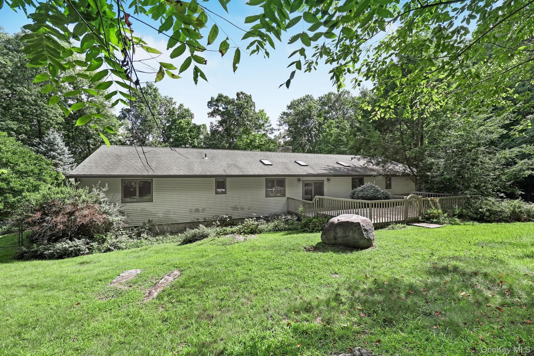 1169 Ridgebury Road thumbnail 2