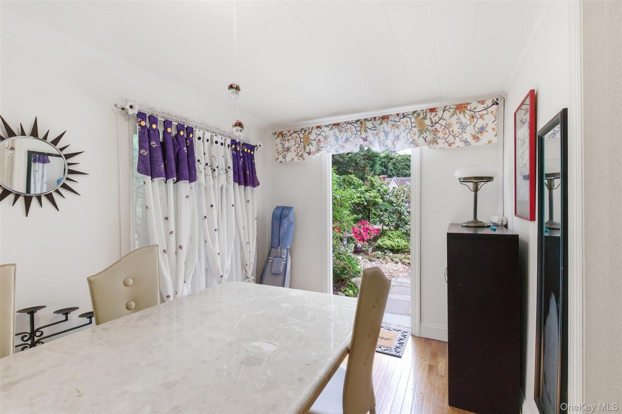47 Onderdonk Avenue thumbnail 16