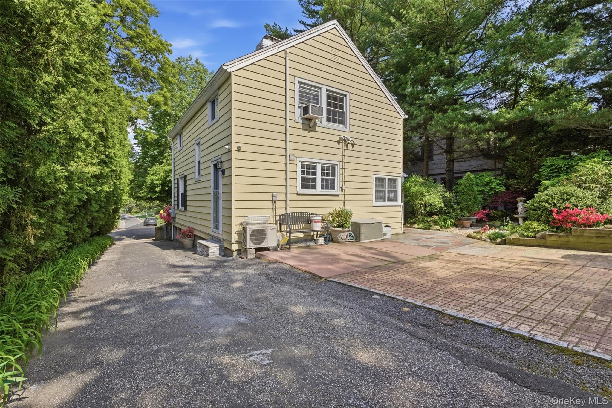 47 Onderdonk Avenue thumbnail 34