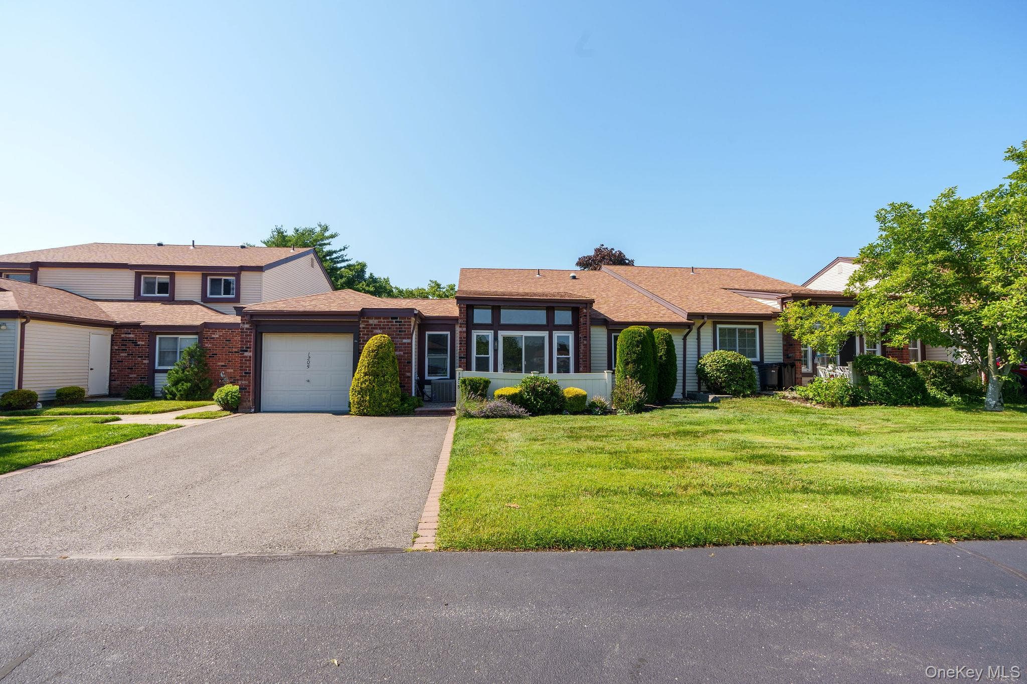 1205 Gotham Drive photo 1