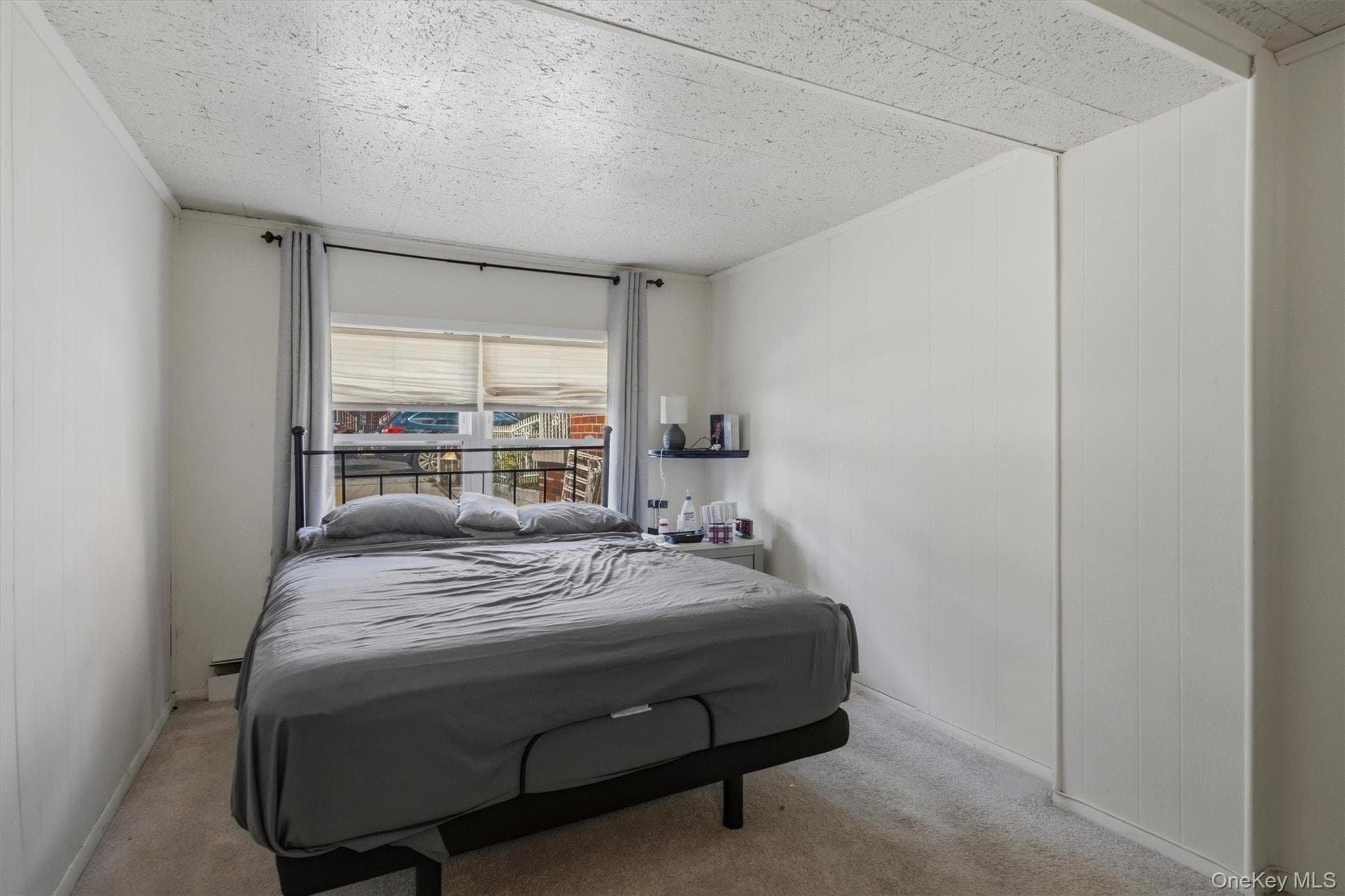 1018 Throggmorton Avenue thumbnail 42