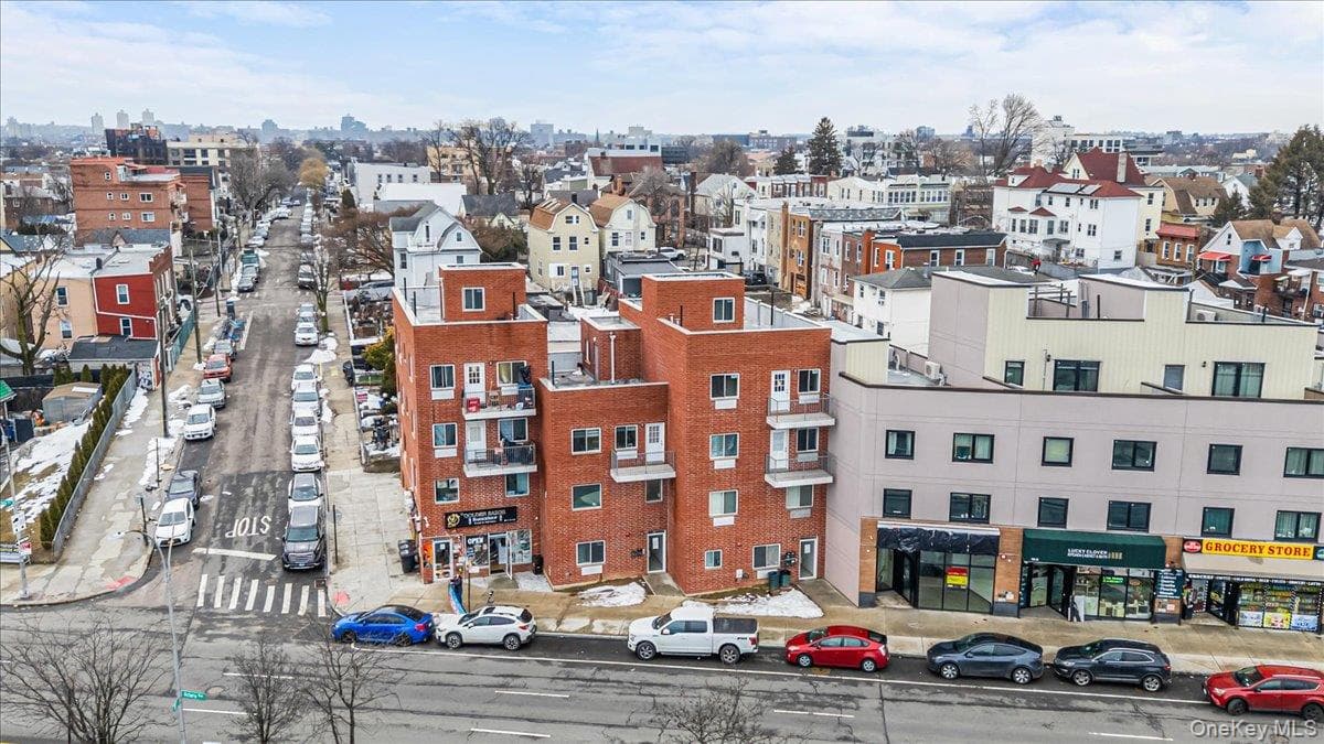 106-20 Astoria Boulevard thumbnail 7