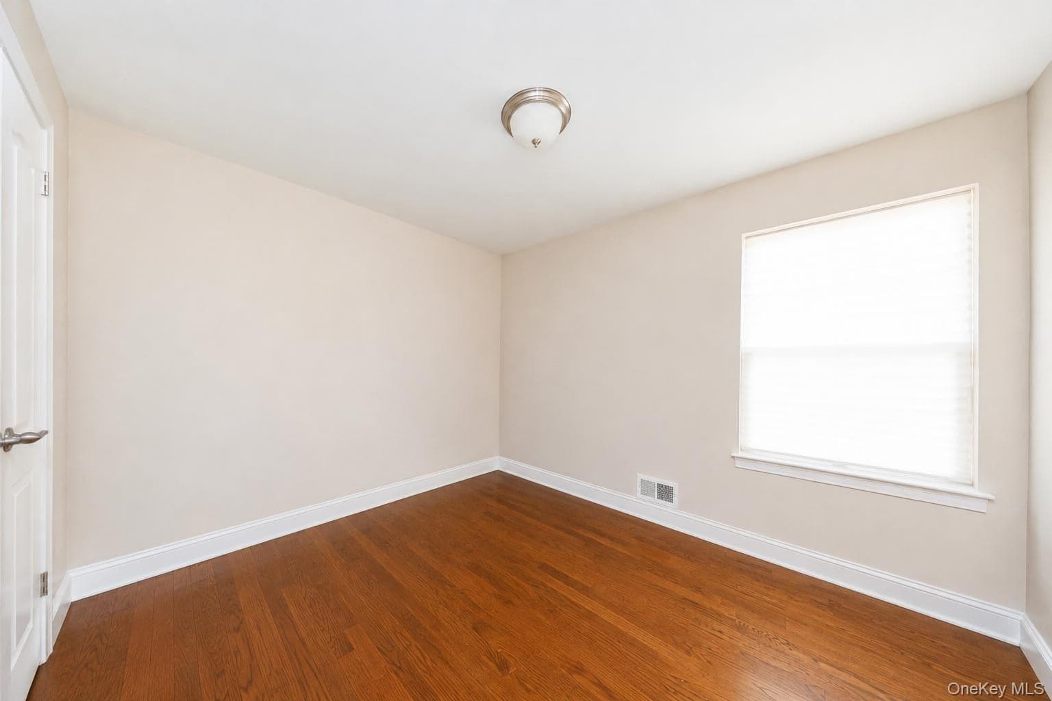 15 Wiltshire Ln LN thumbnail 16