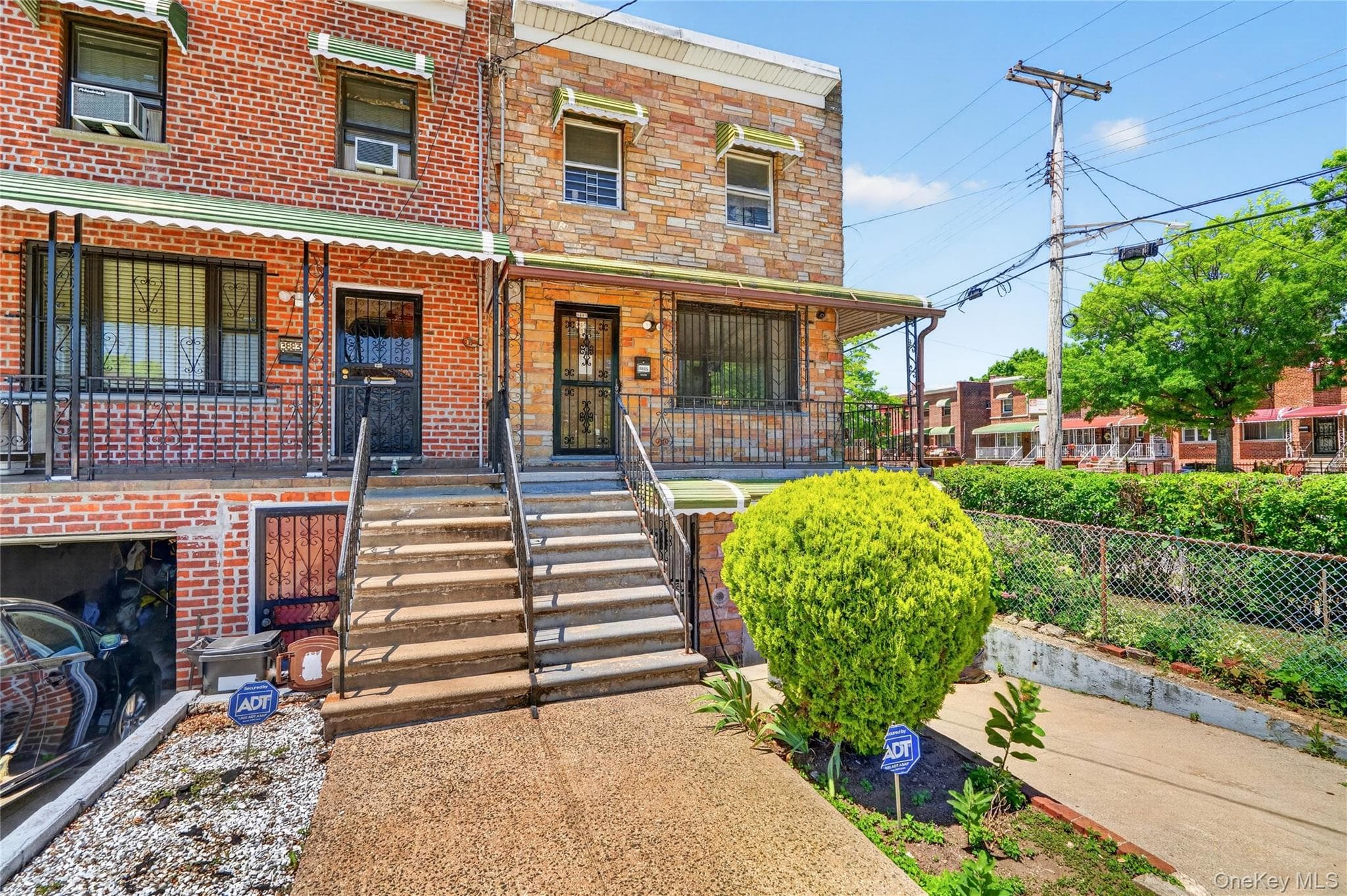 3885 Paulding Avenue thumbnail 9