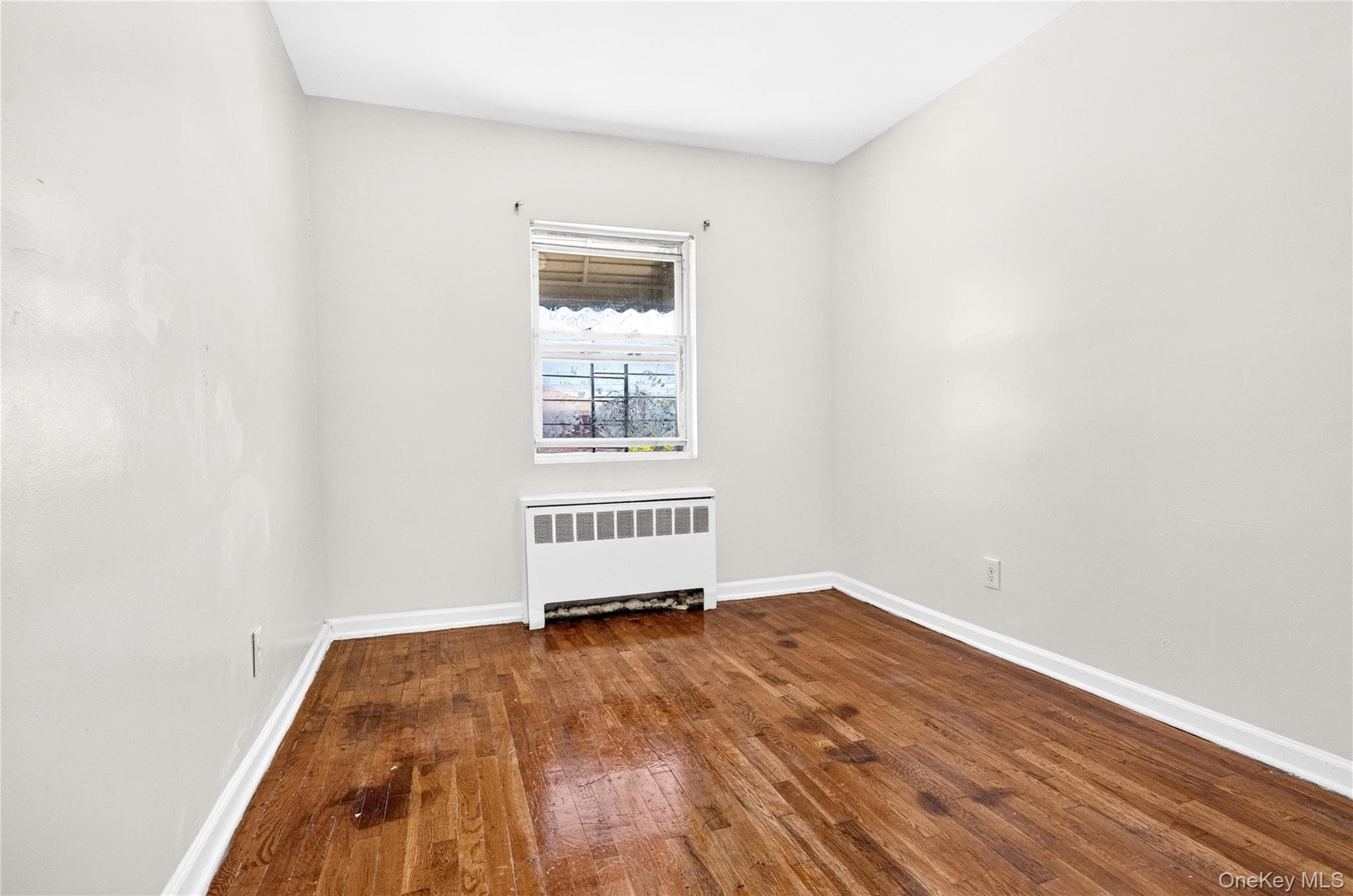 3885 Paulding Avenue thumbnail 38