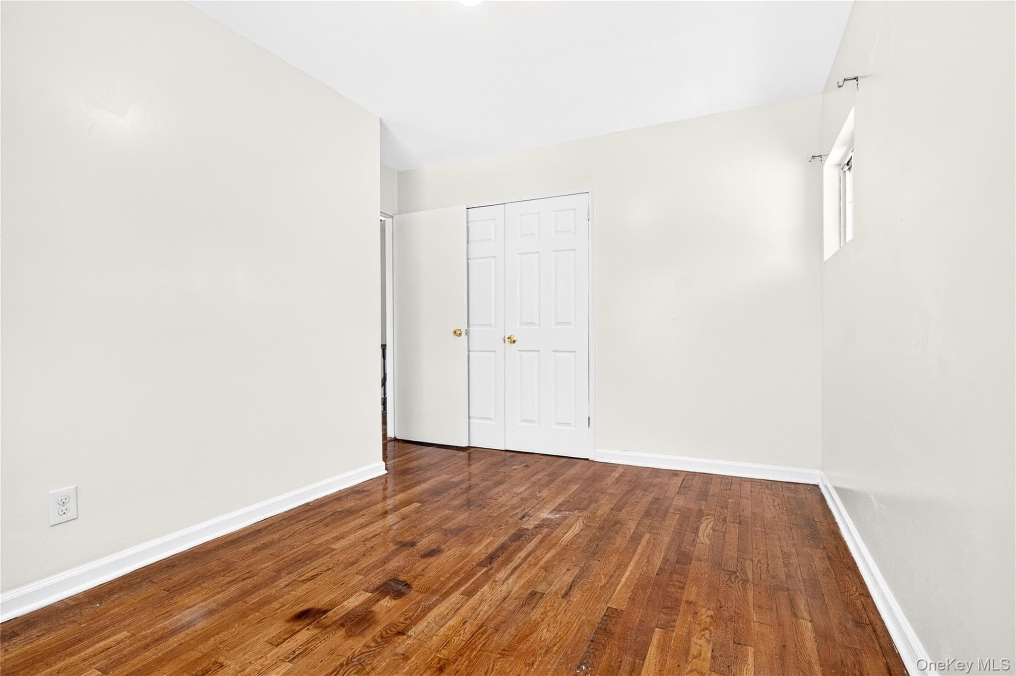 3885 Paulding Avenue thumbnail 39
