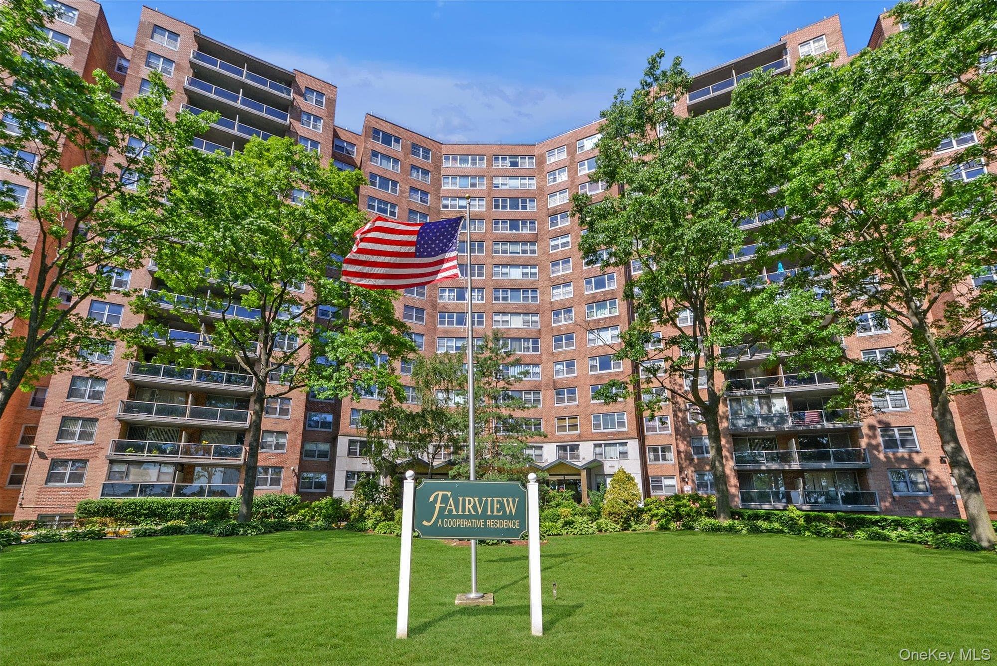 61-20 Grand Central Parkway Unit: C303, Forest Hills