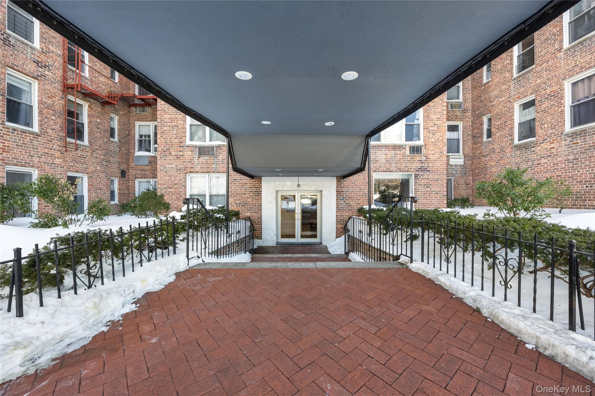 6200 Riverdale Avenue Unit: 7J thumbnail 2