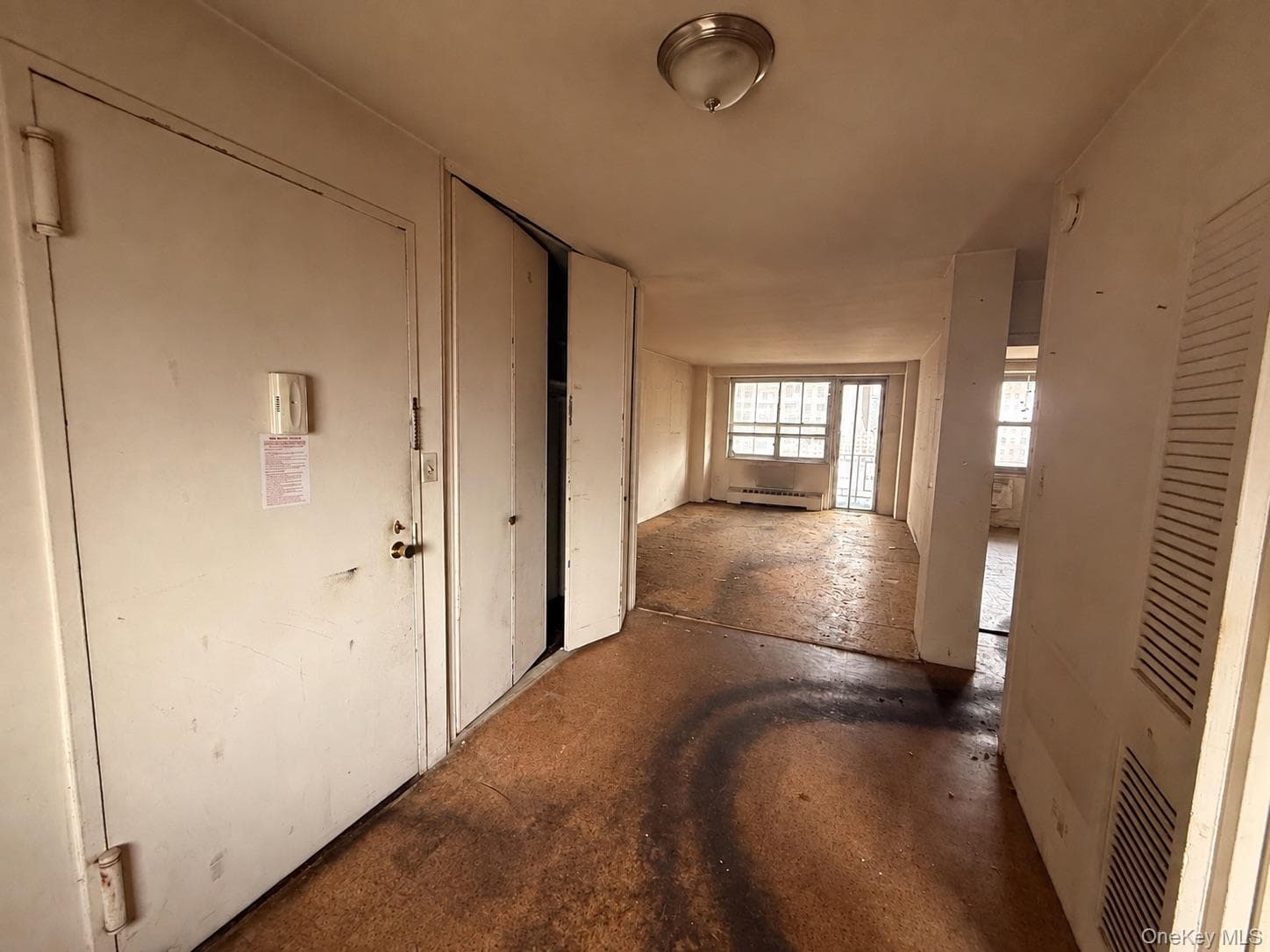 61-25 97th Street Unit: #9G thumbnail 2