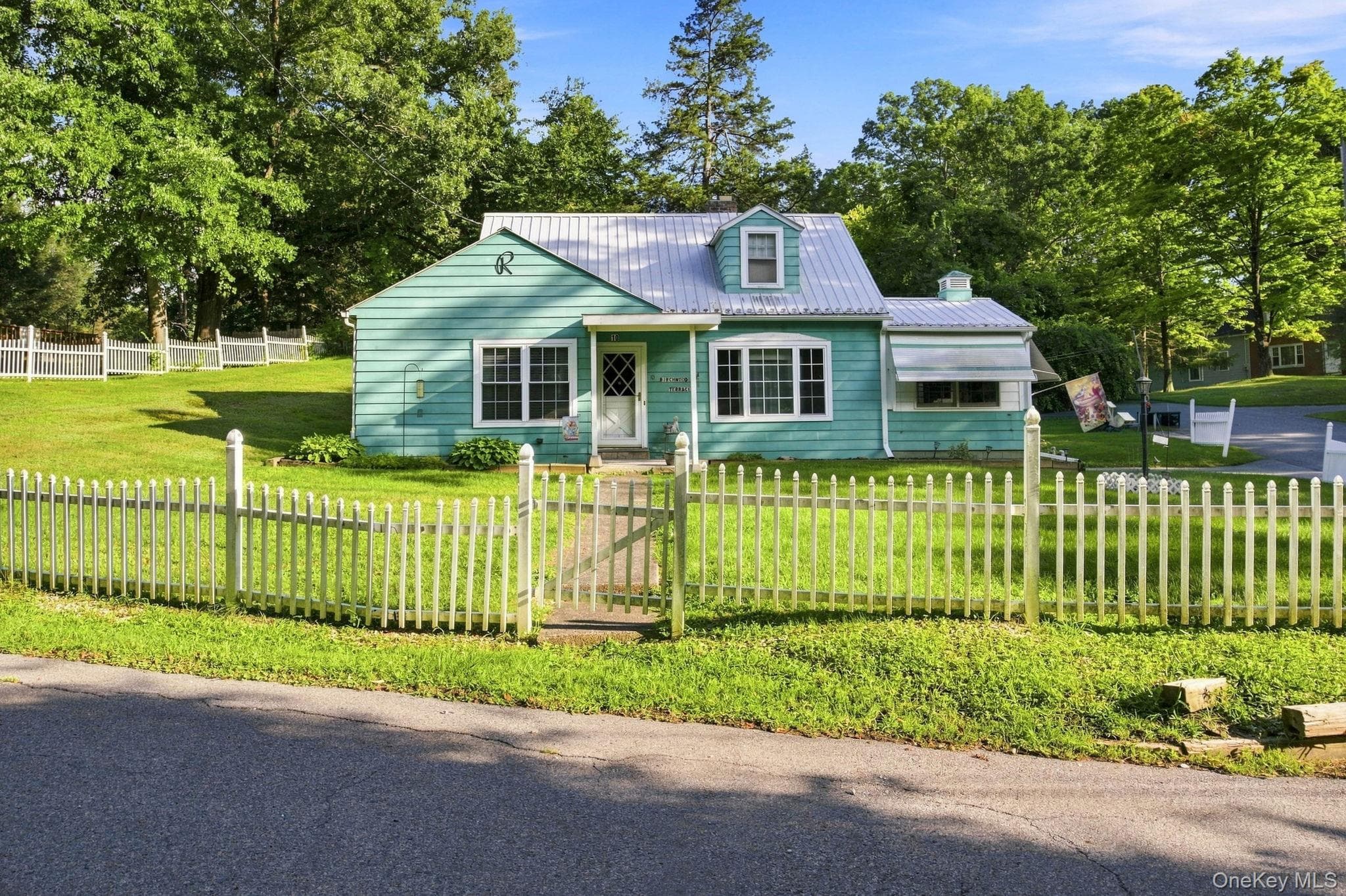 10 Birchwood Terrace, Poughkeepsie