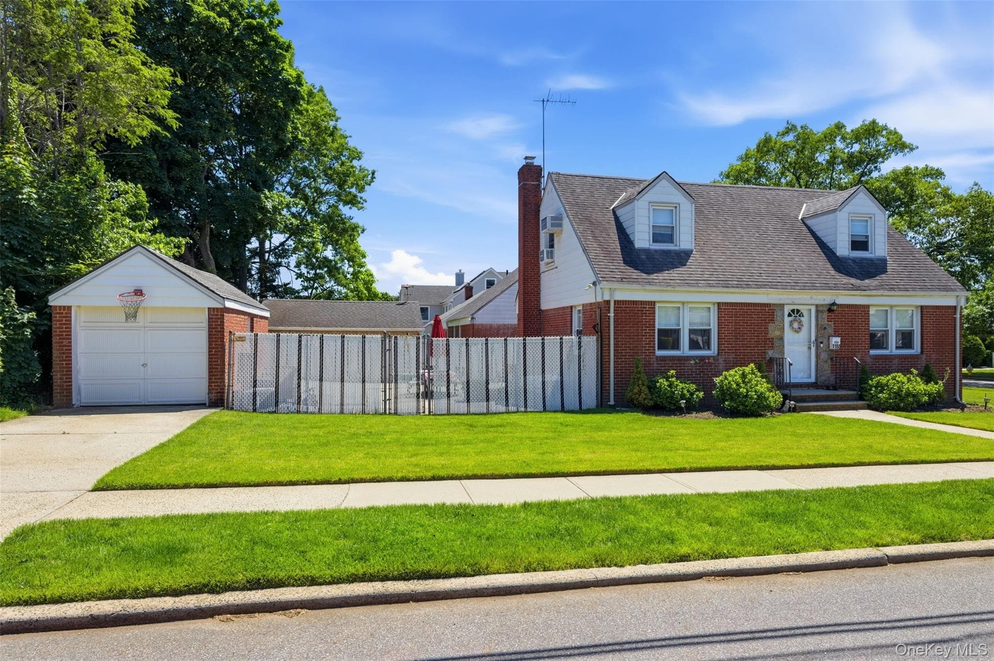 1155 Delmar Avenue thumbnail 2