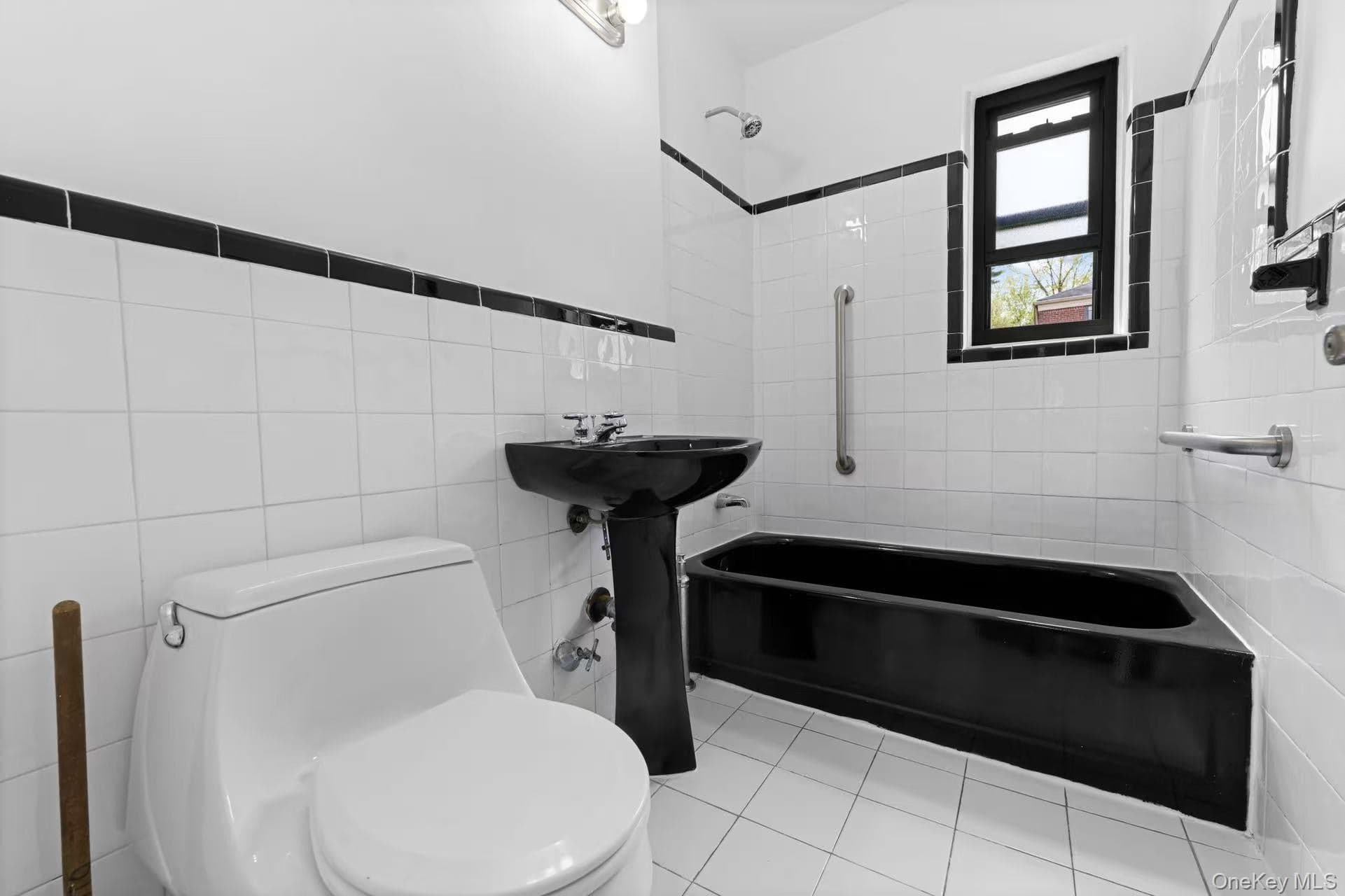 7632 Springfield Boulevard Unit: 143A thumbnail 15