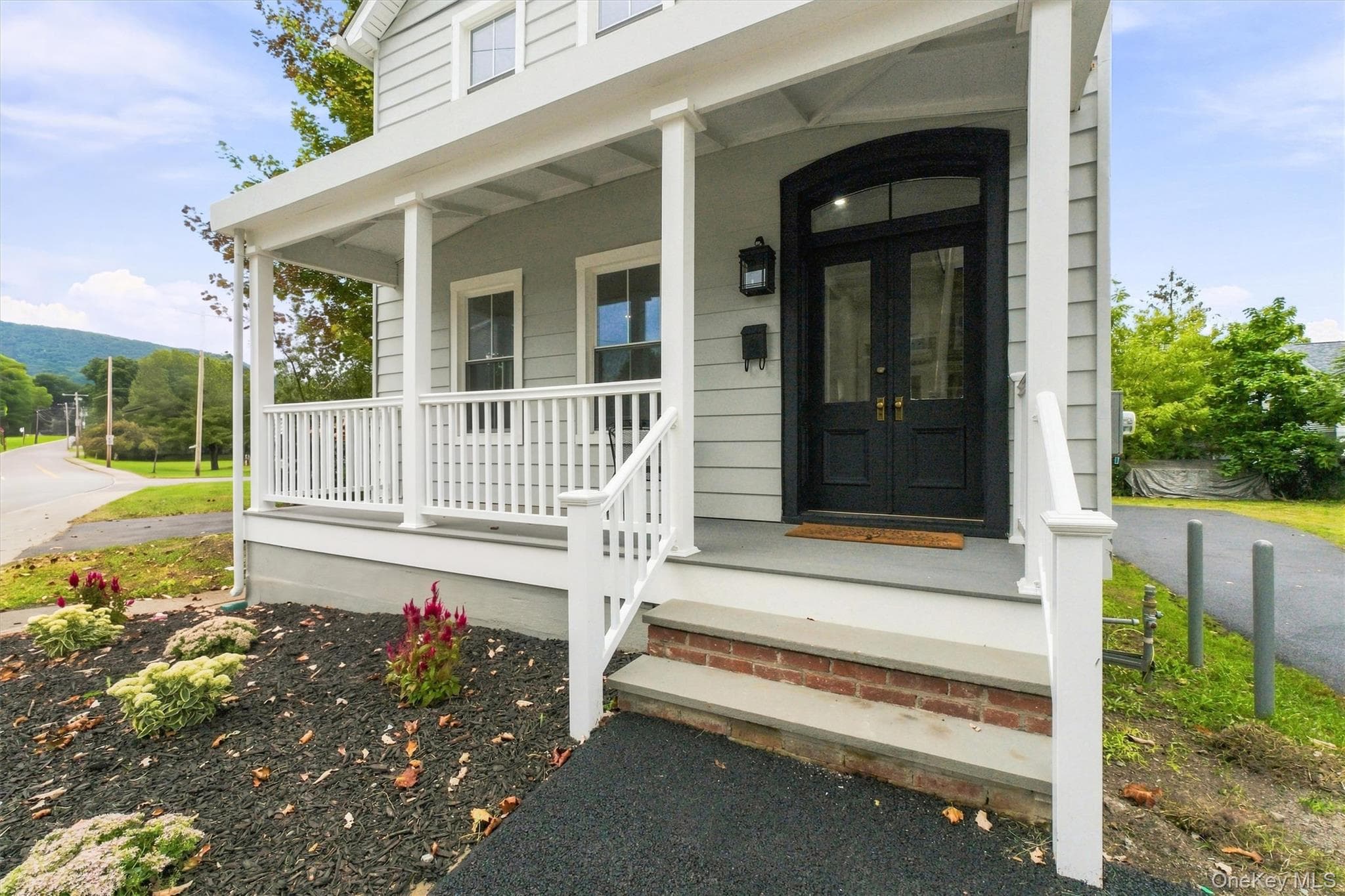119 Verplanck Avenue thumbnail 5