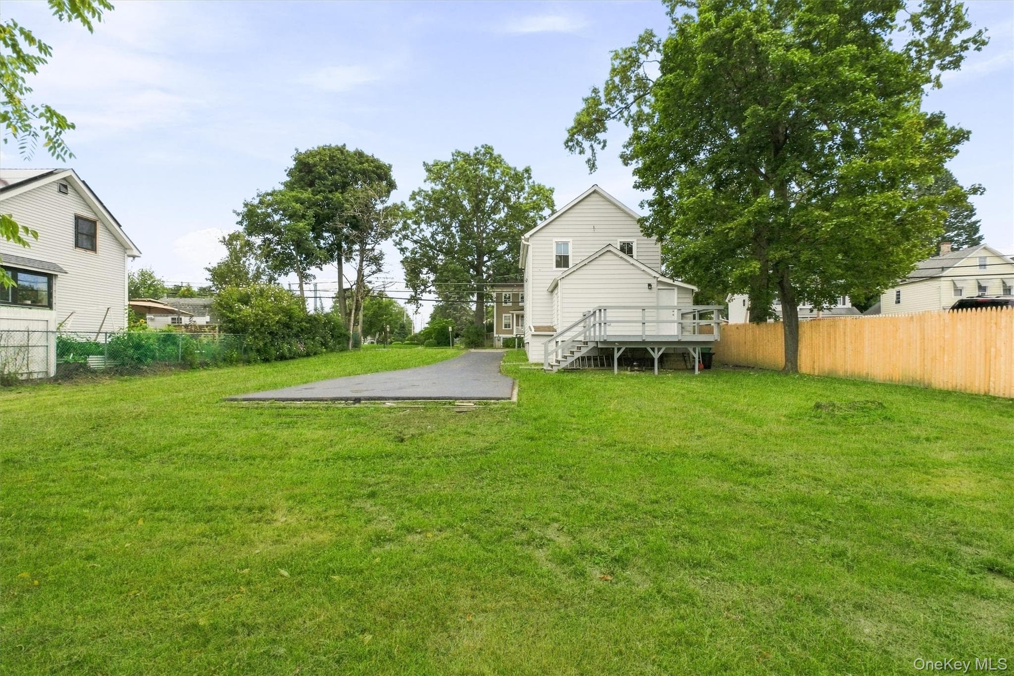119 Verplanck Avenue thumbnail 42