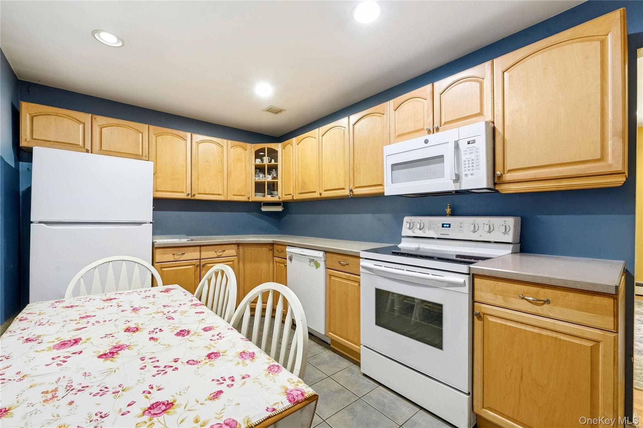 98 Smith Avenue thumbnail 13