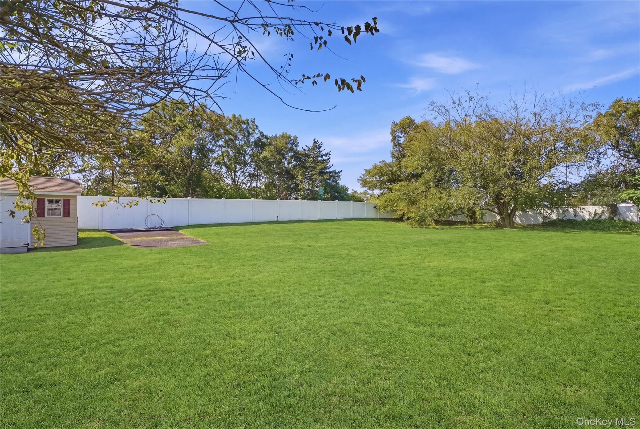 98 Smith Avenue thumbnail 26