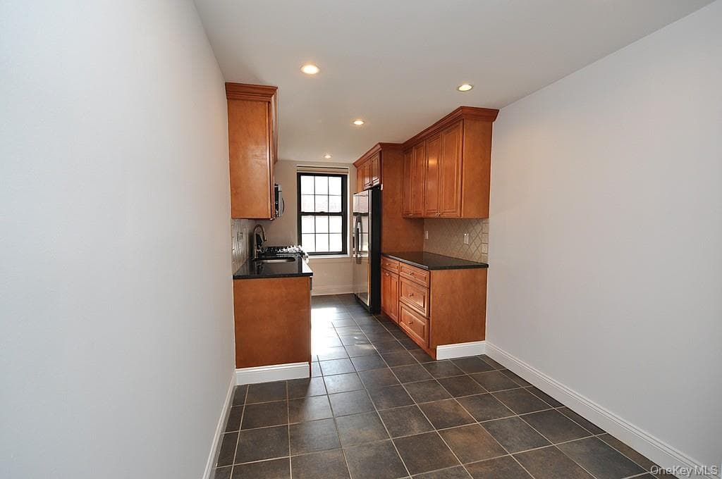 105 Garth Road Unit: 5H thumbnail 15