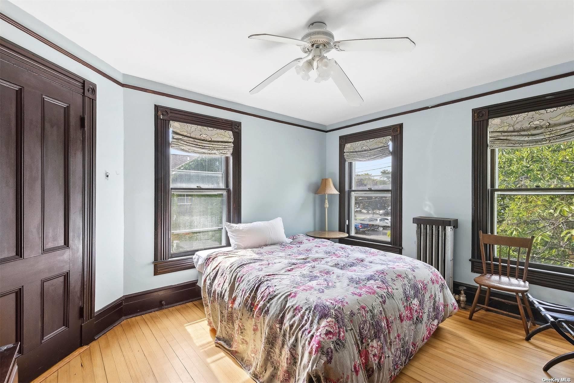 151 Bay Avenue thumbnail 11