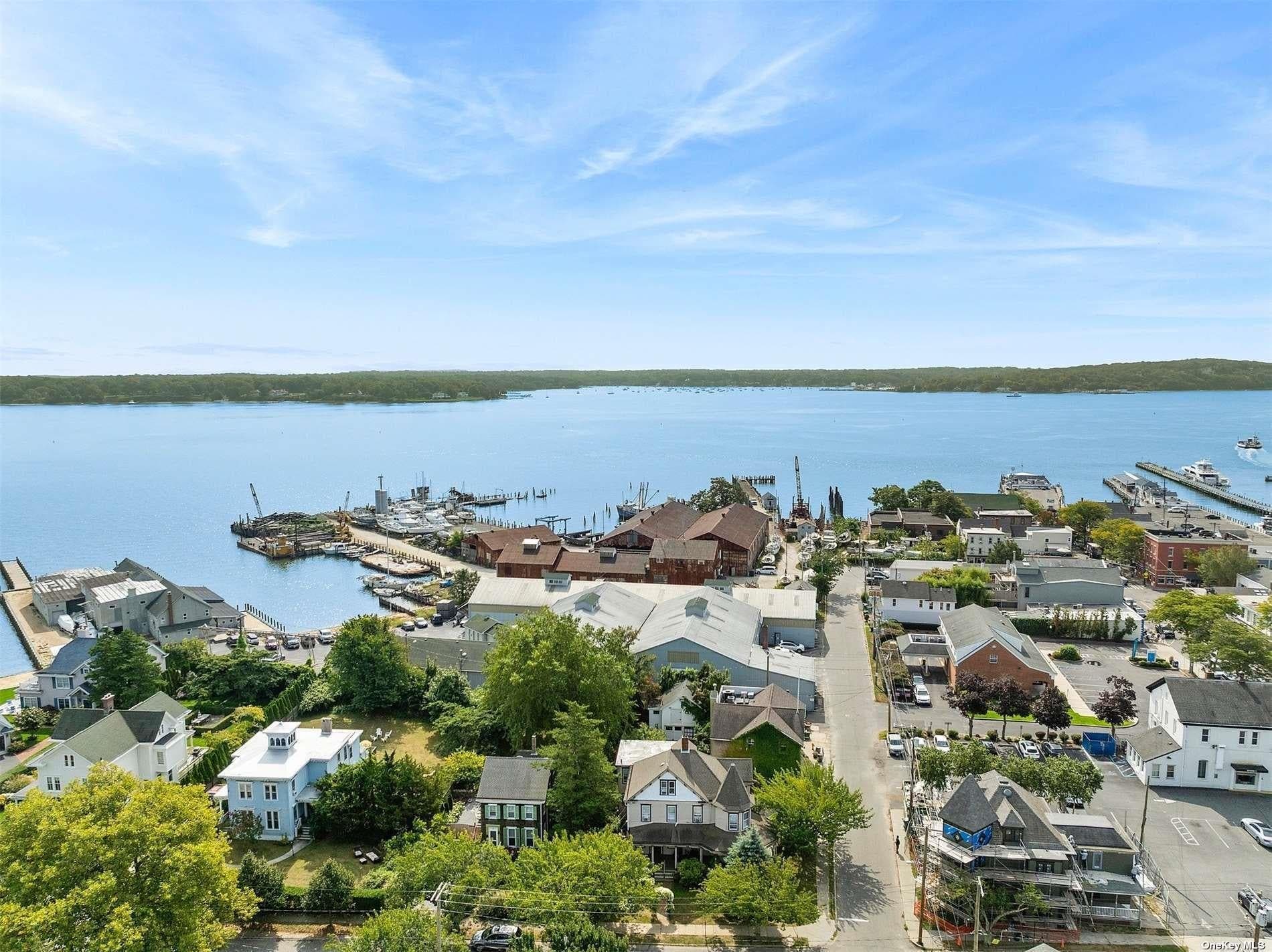 151 Bay Avenue thumbnail 16