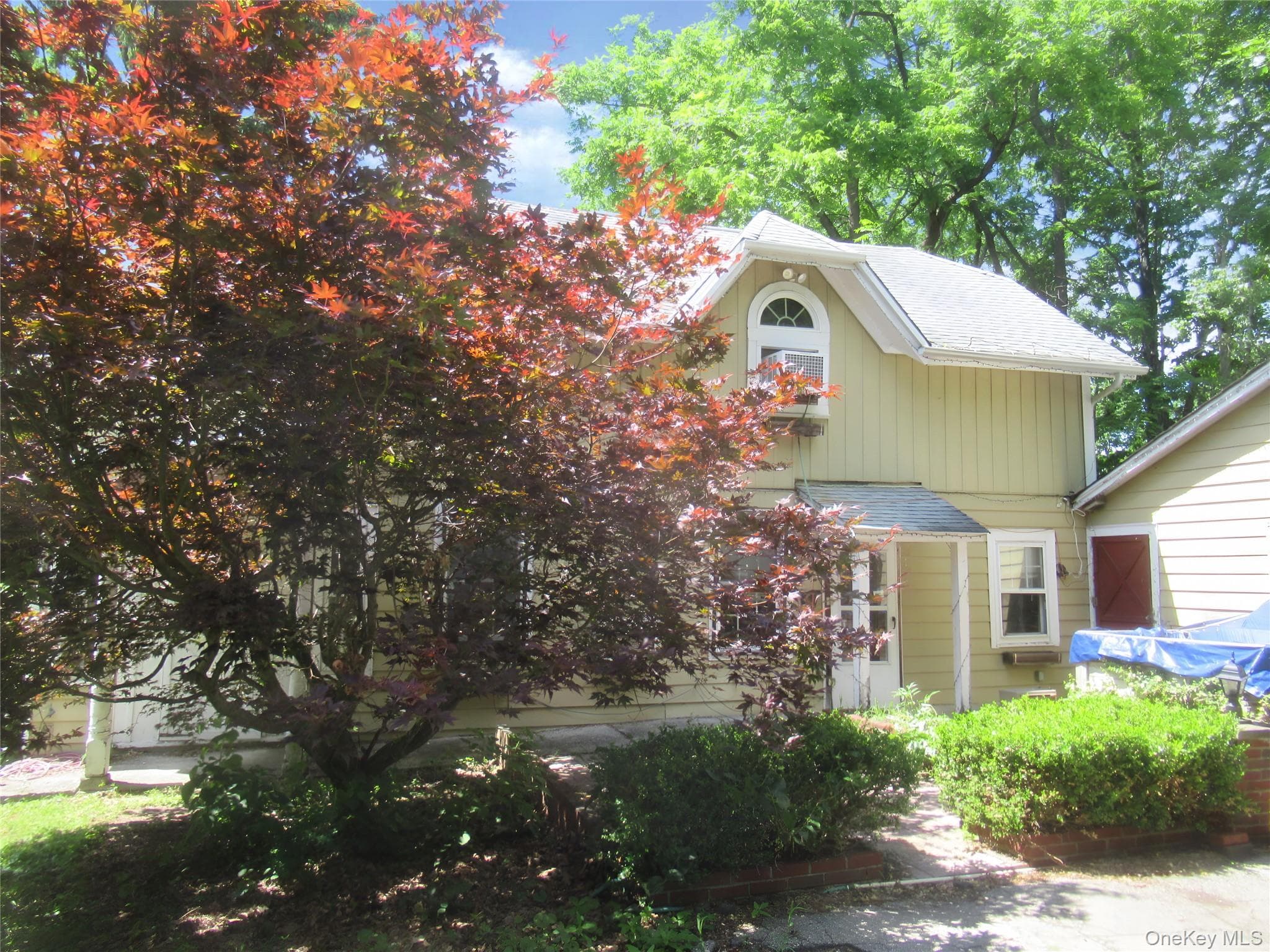 2 Academy Avenue thumbnail 3