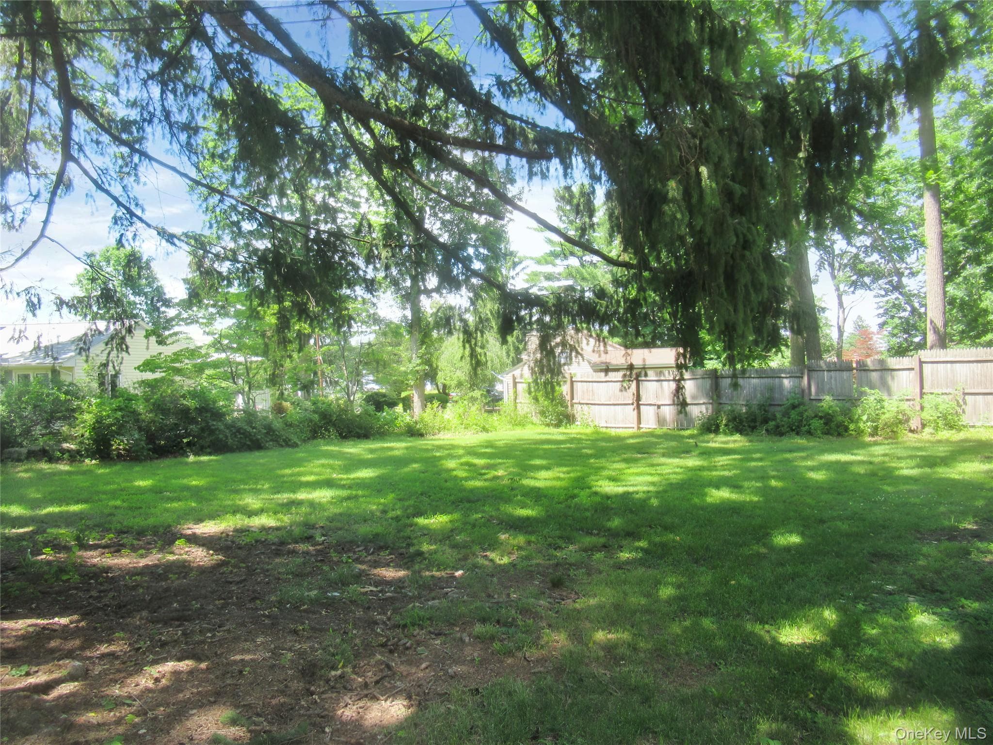 2 Academy Avenue thumbnail 23