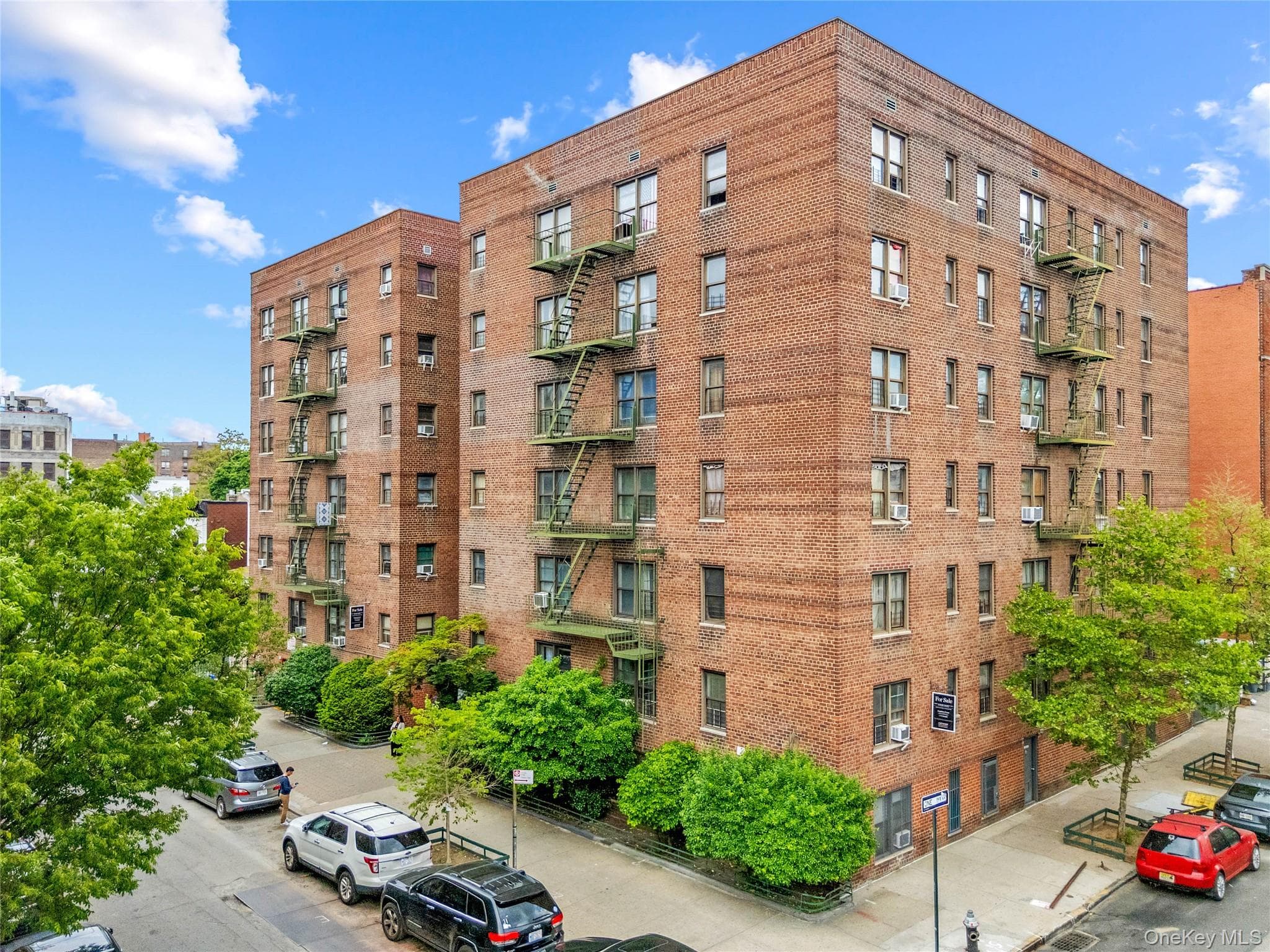 2830 Briggs Avenue Unit: 4C thumbnail 8